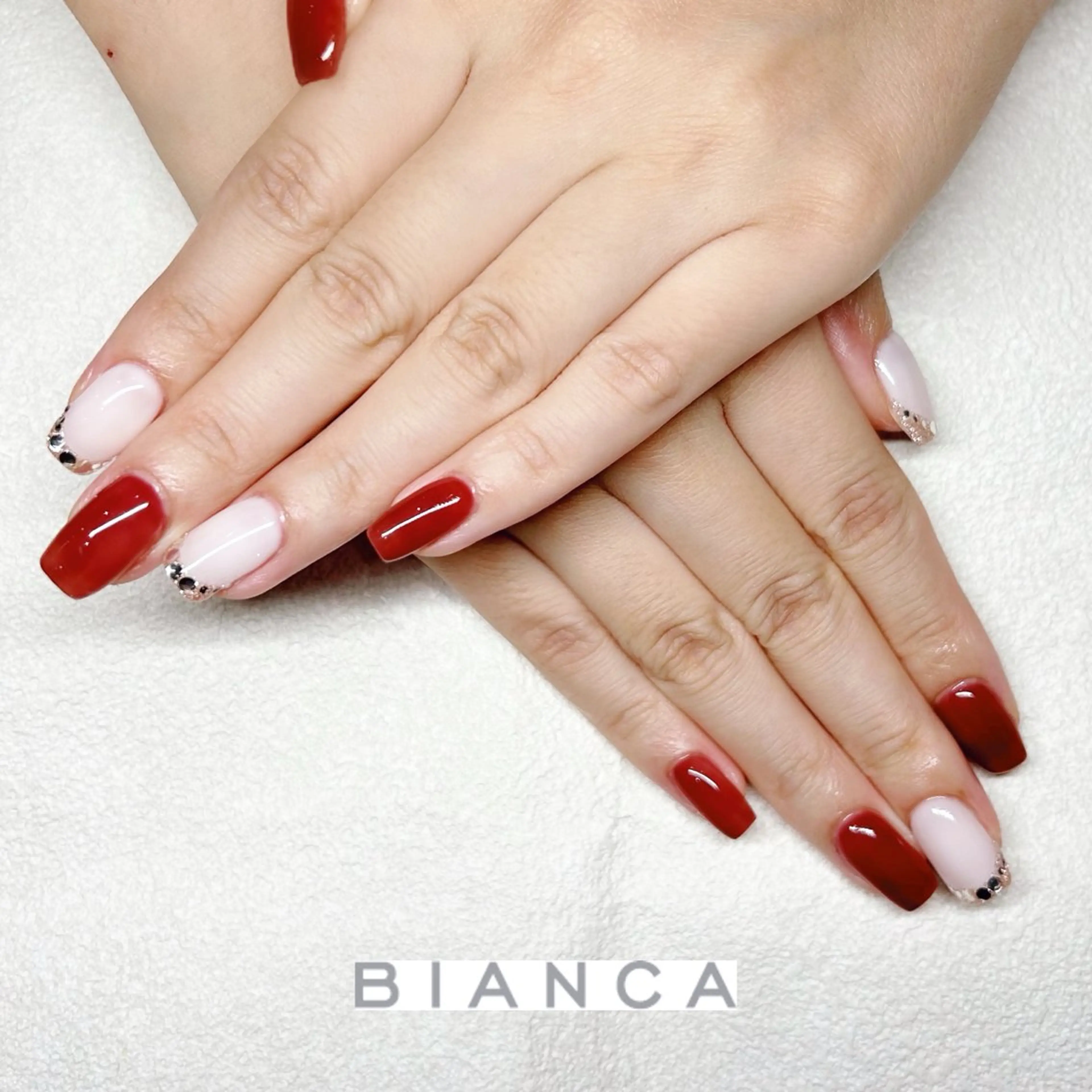 ネイル Bianca ABEのネイルデザイン