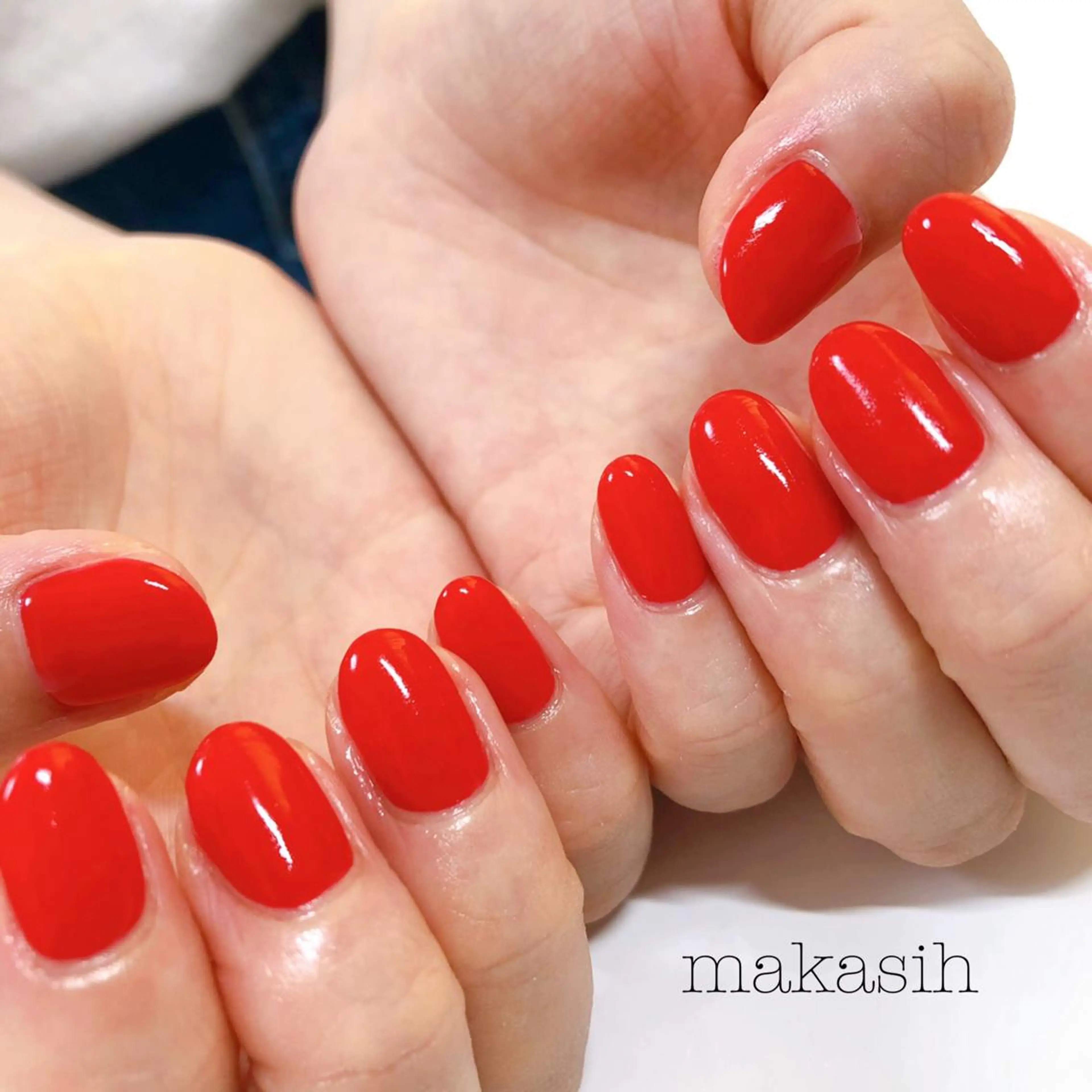 ネイル ワンカラーネイル 赤色 濱田 美菜子のエステ・リラクイメージ