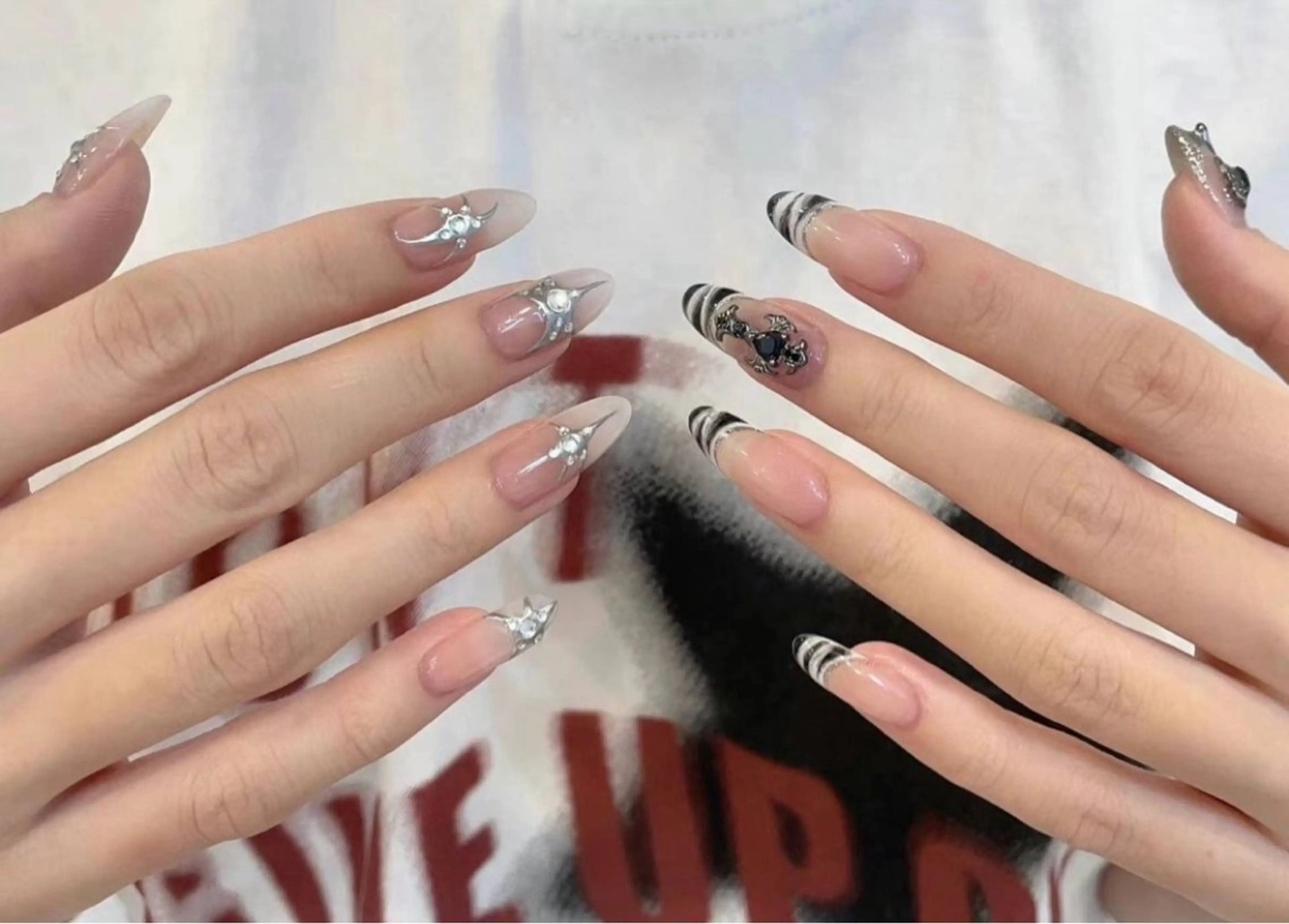 ネイル アートネイル フットネイル フレンチネイル ジェルネイル ハート Babarla Nailのネイルデザイン