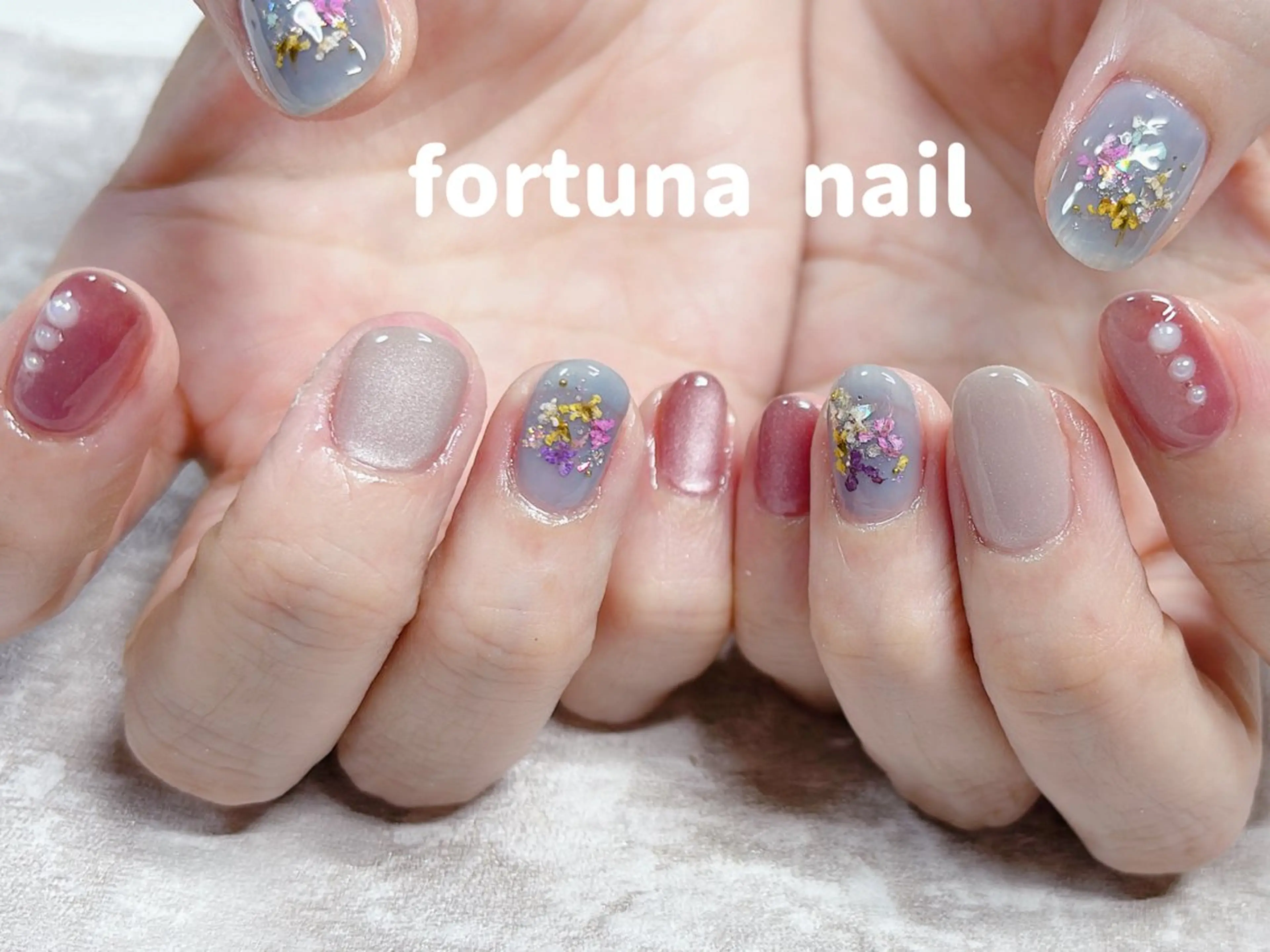 ネイル ハンドネイル Nail •Head スパFortunaのネイルデザイン