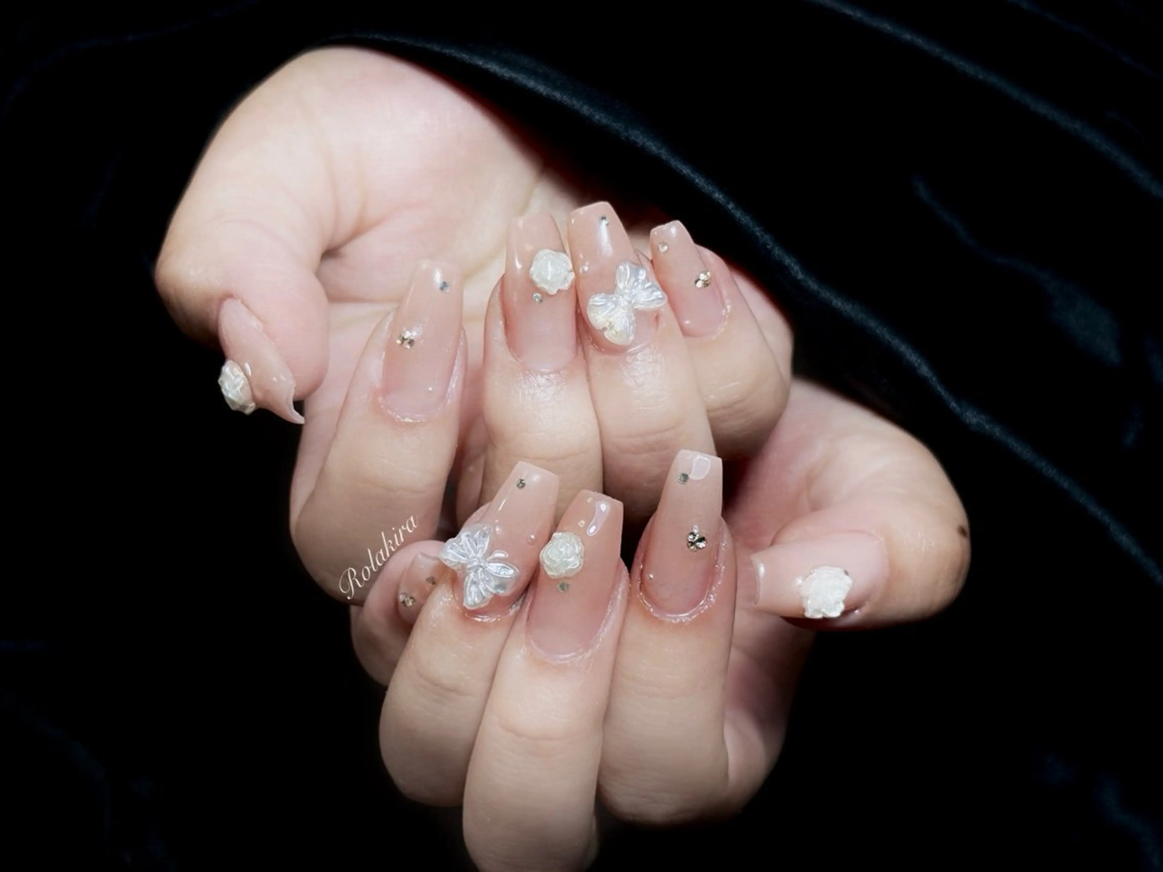 ネイル チークネイル 長さ出し フレンチネイル ジェルネイル 韓国ネイル ハンドネイル Rola kira 麗のネイルデザイン
