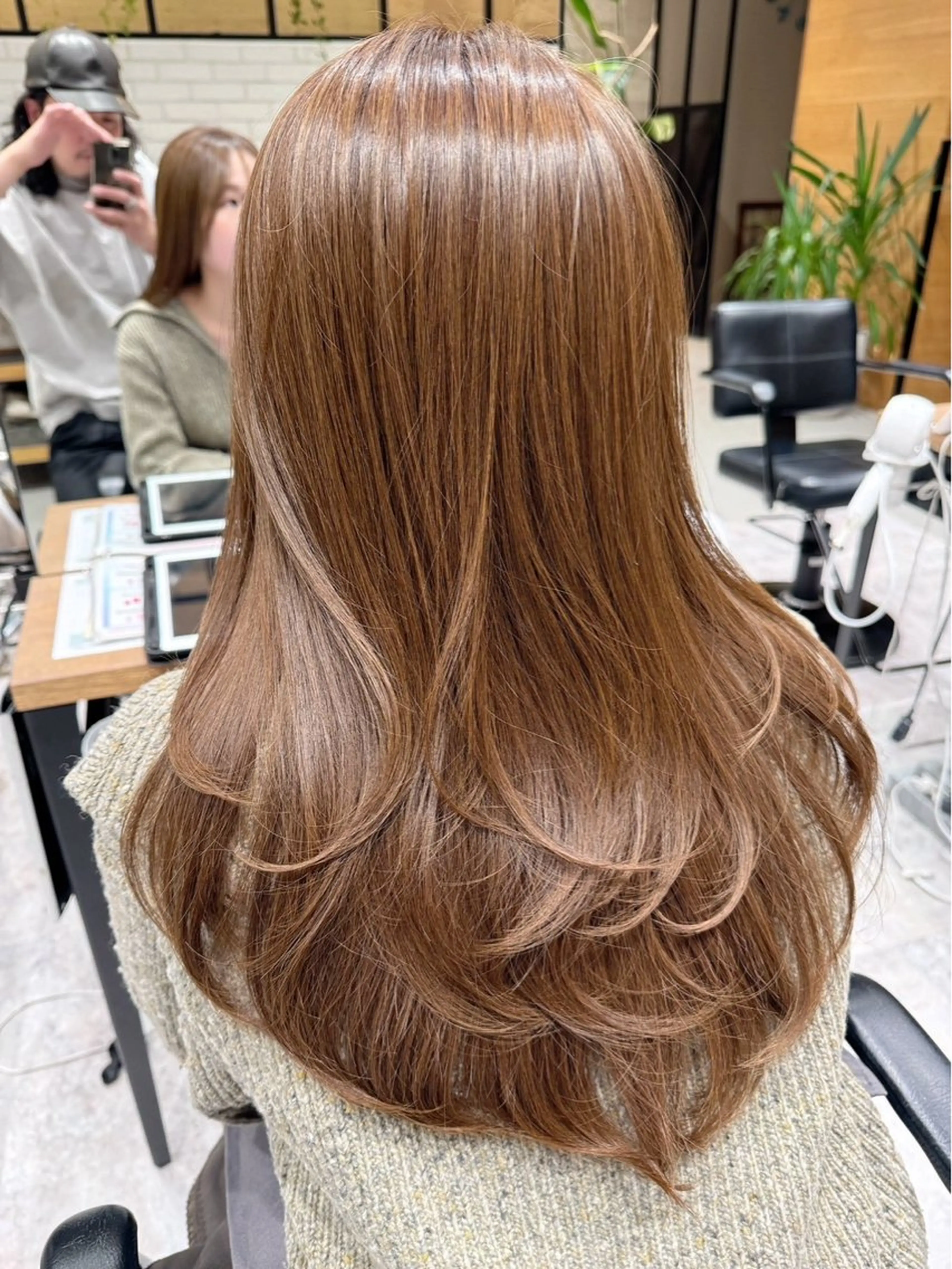 ロング カラー ヘアカラー 渋谷 奏菜のヘアスタイル