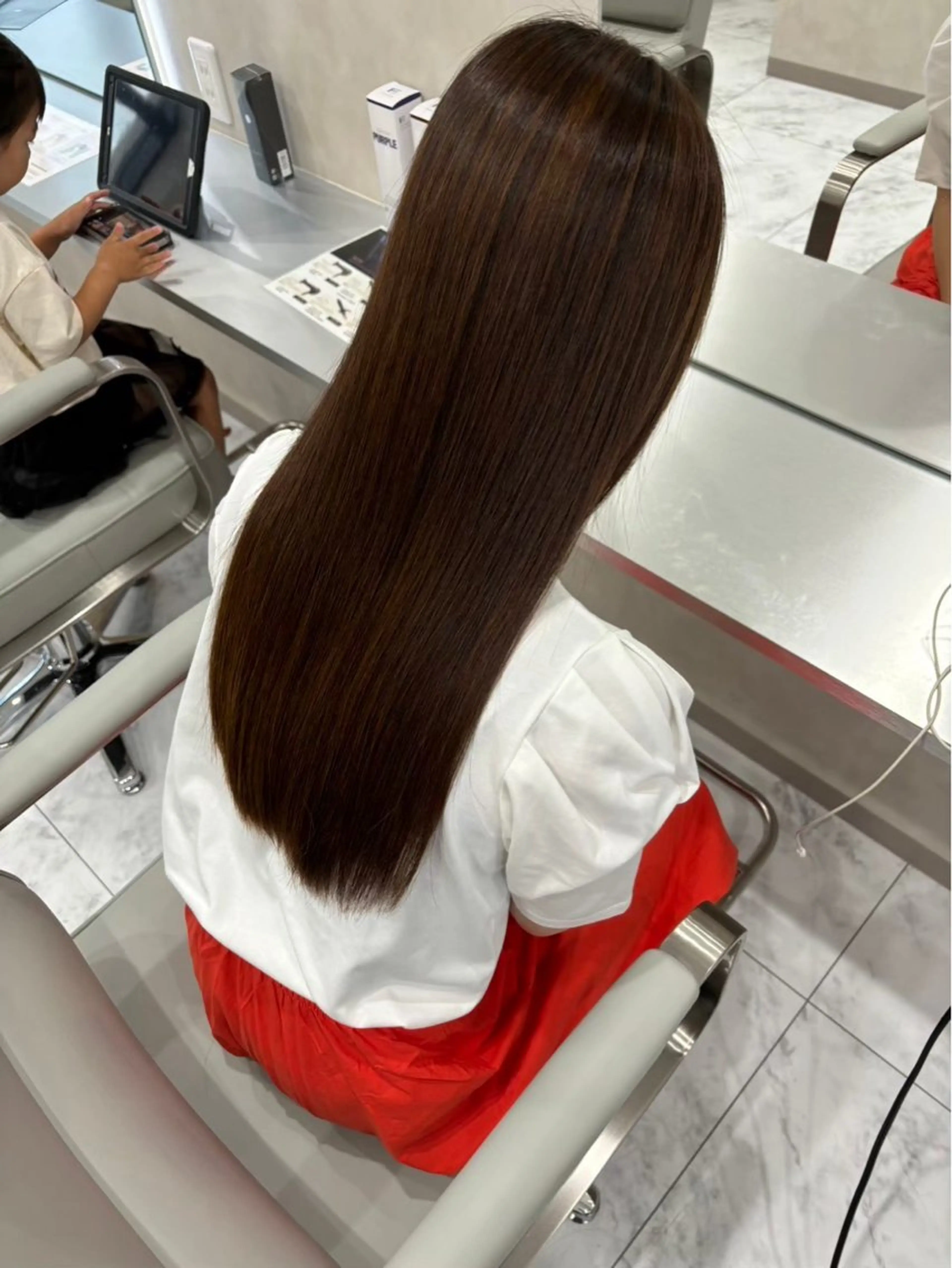 セミロング ショートボブ ボブ ハッシュカット ハイライト 髪質改善 荒金 大翔のヘアスタイル