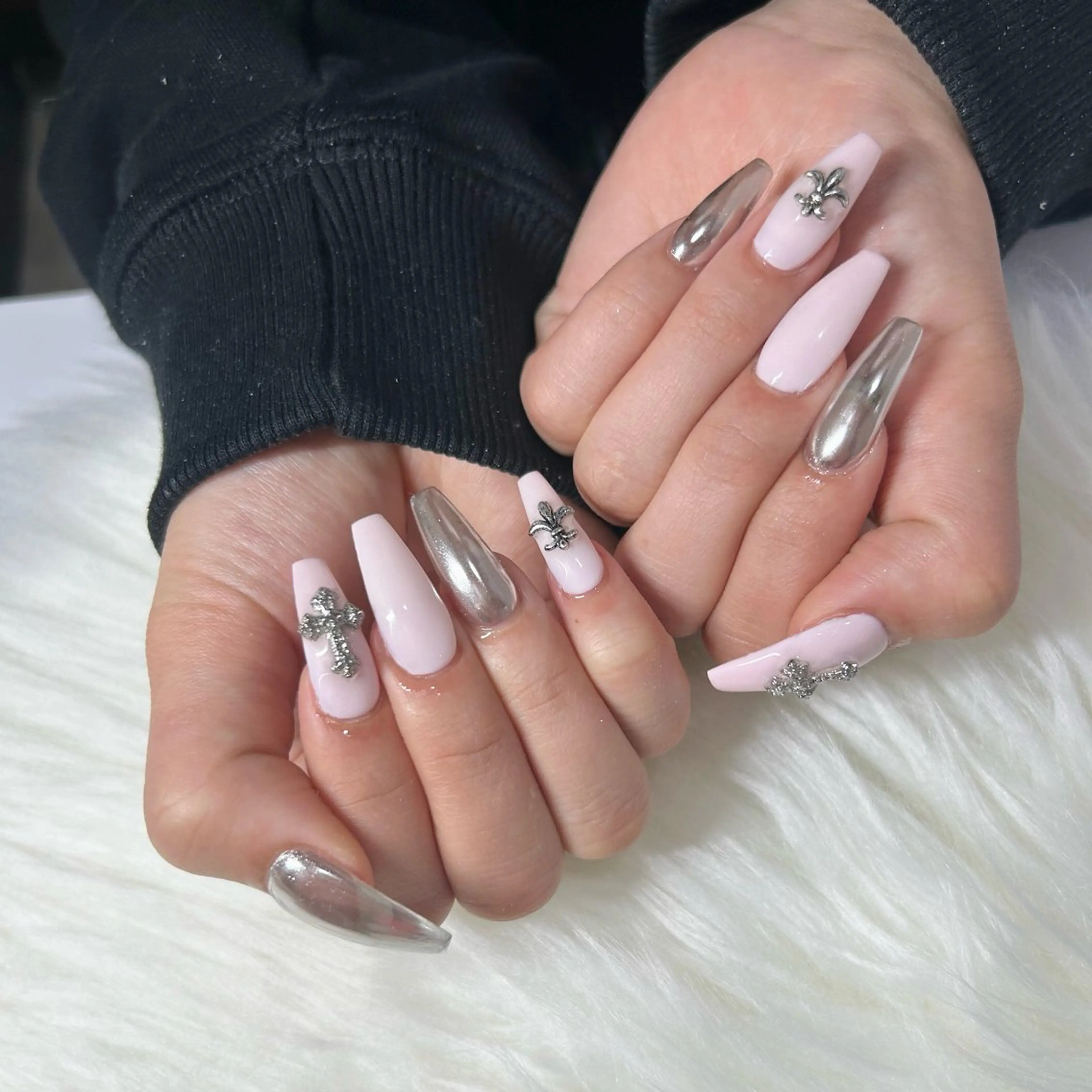 ネイル REVE南口 🌺yuina🌺のネイルデザイン