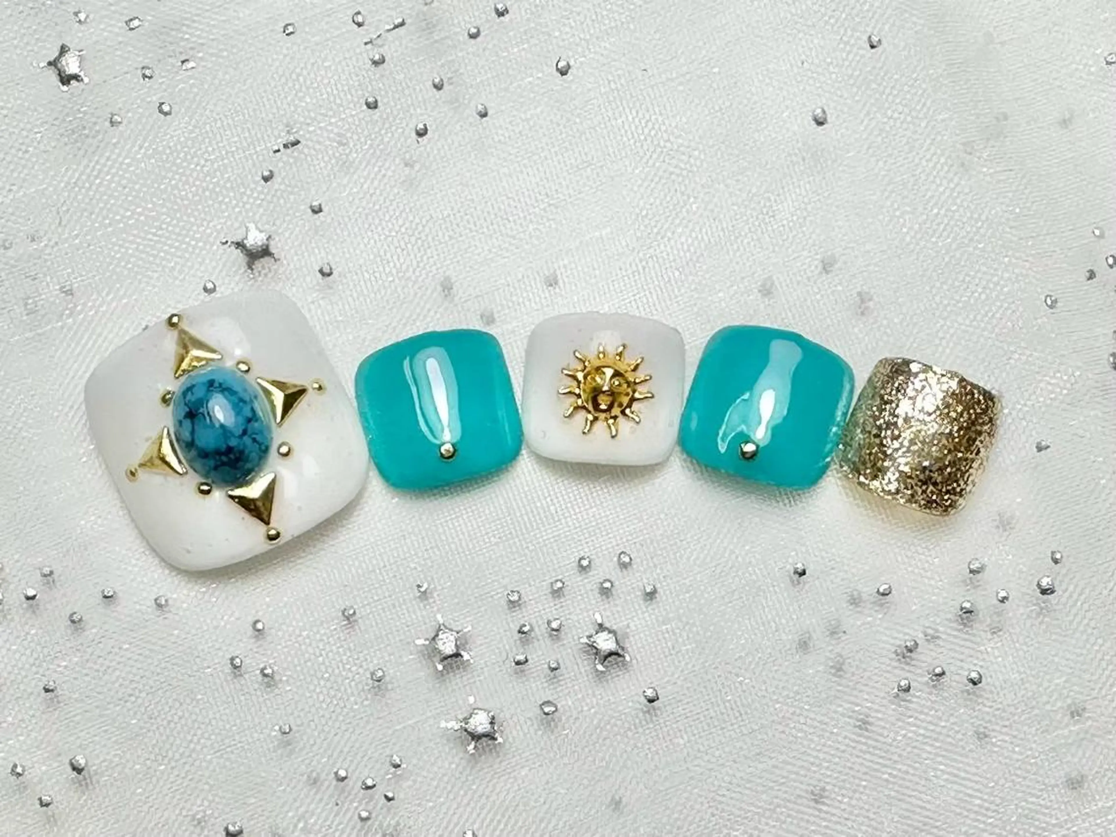 ネイル フットネイル miku ✼•nail •✼のネイルデザイン