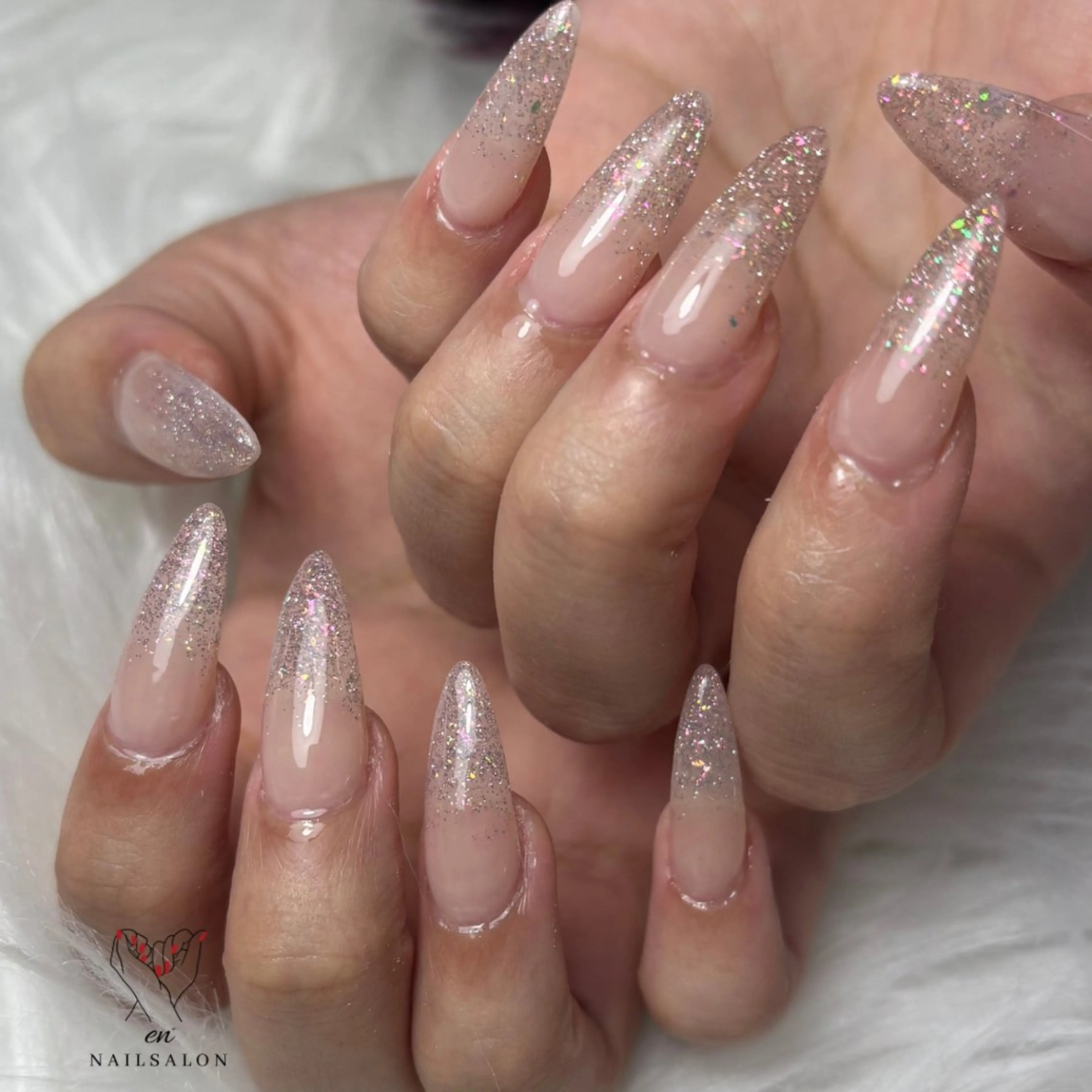 ネイル 長さ出し フラッシュネイル ハンドネイル NAILSALON en+所属・NAILSALON en+沖縄市美原のネイルデザイン