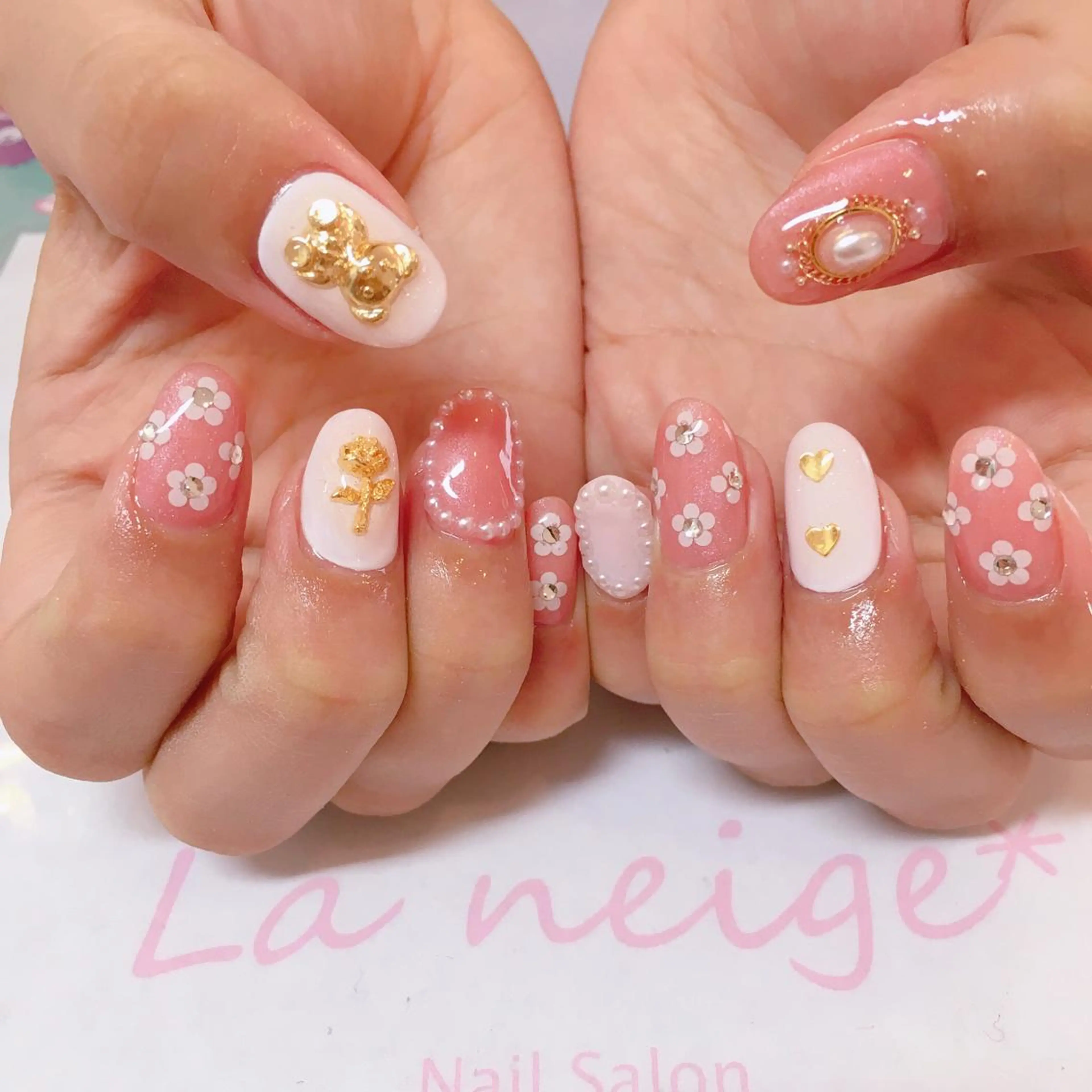 ネイル La neige* yuki 🐩🌙のネイルデザイン