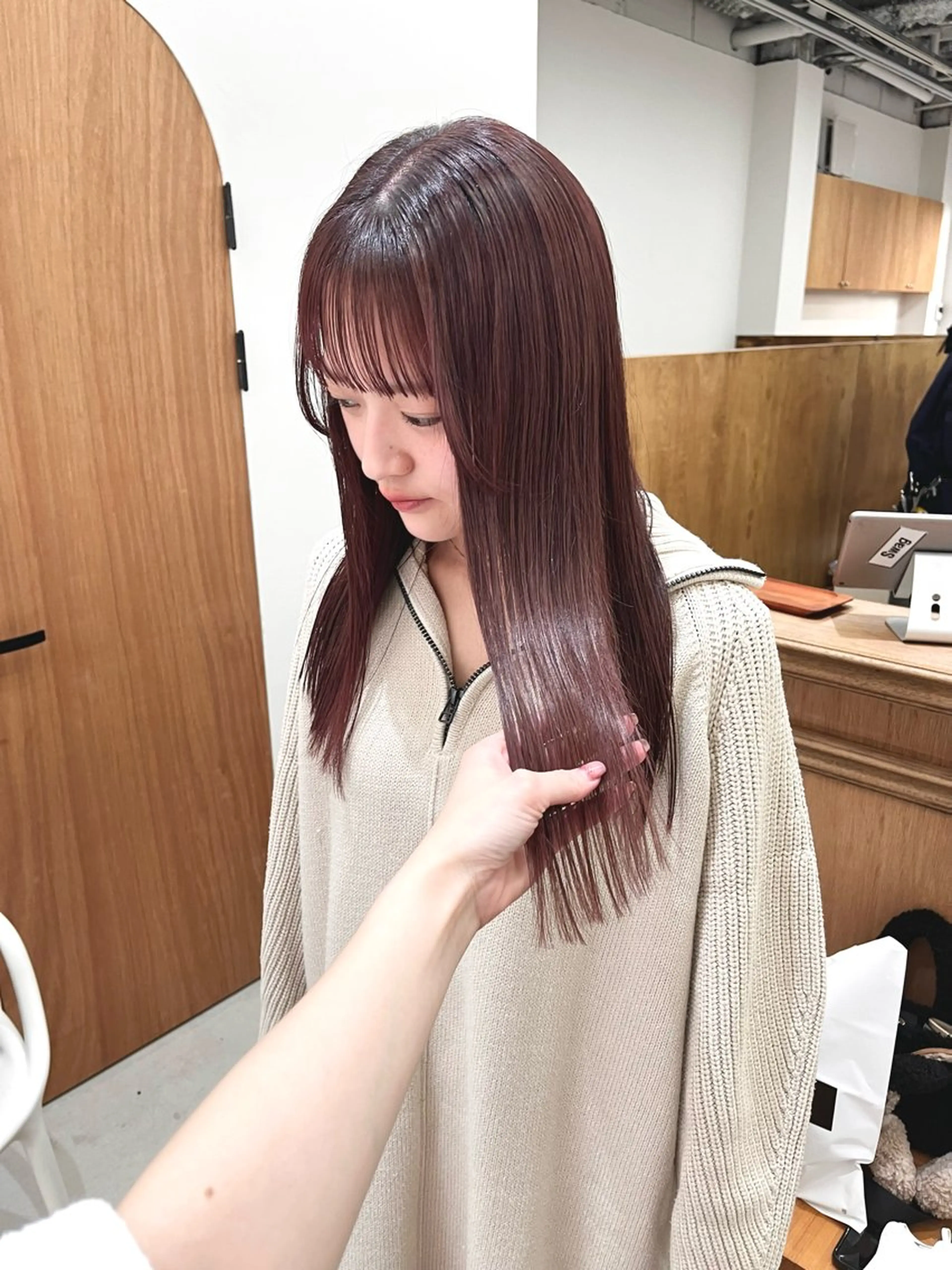 ロング カラー ヘアアレンジ ブリーチ ダブルカラー ブリーチなしカラー ena/ブリーチなし 透明感・レイヤー🎀のヘアスタイル