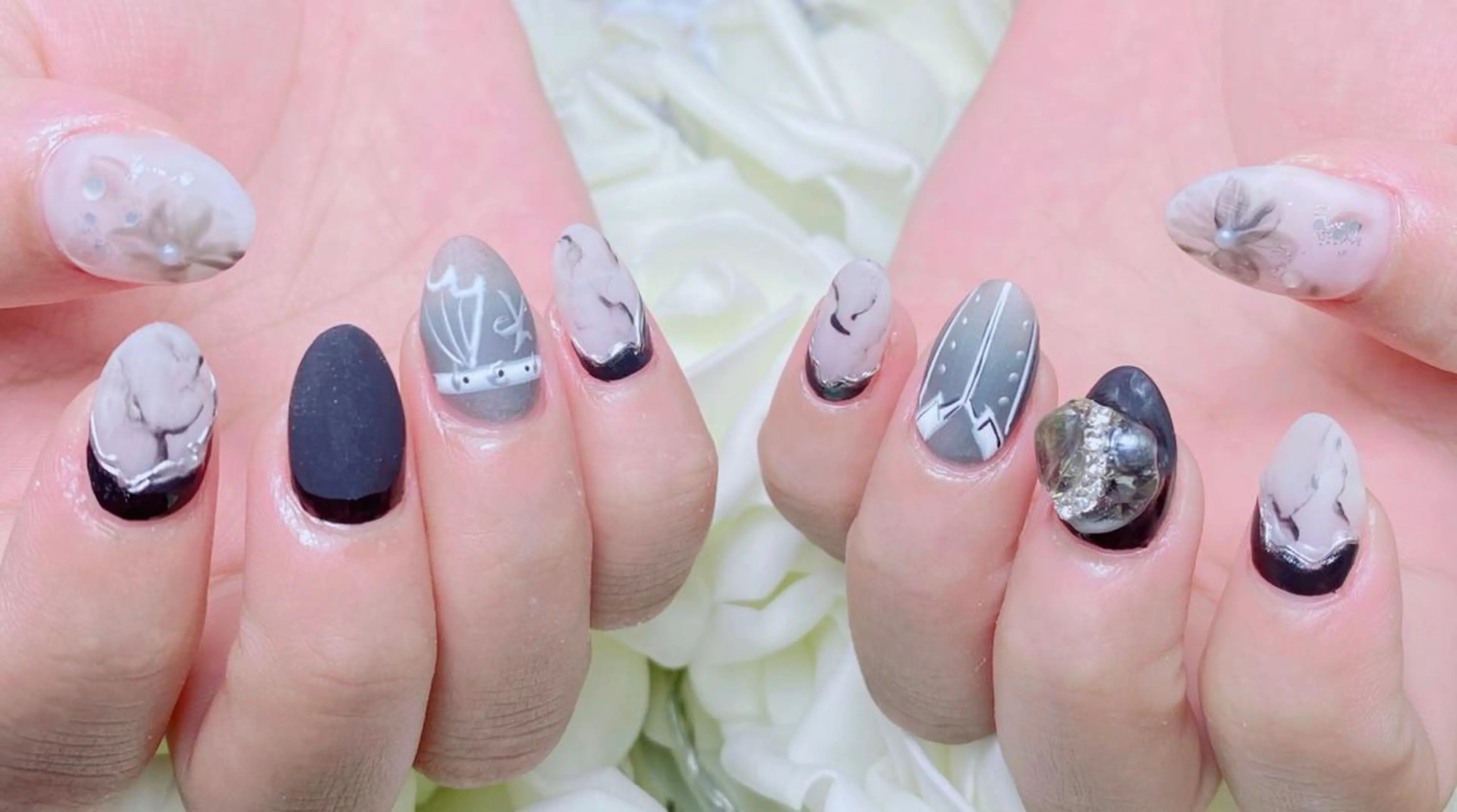 ネイル 🫧Mimosa 吉祥寺のネイルデザイン