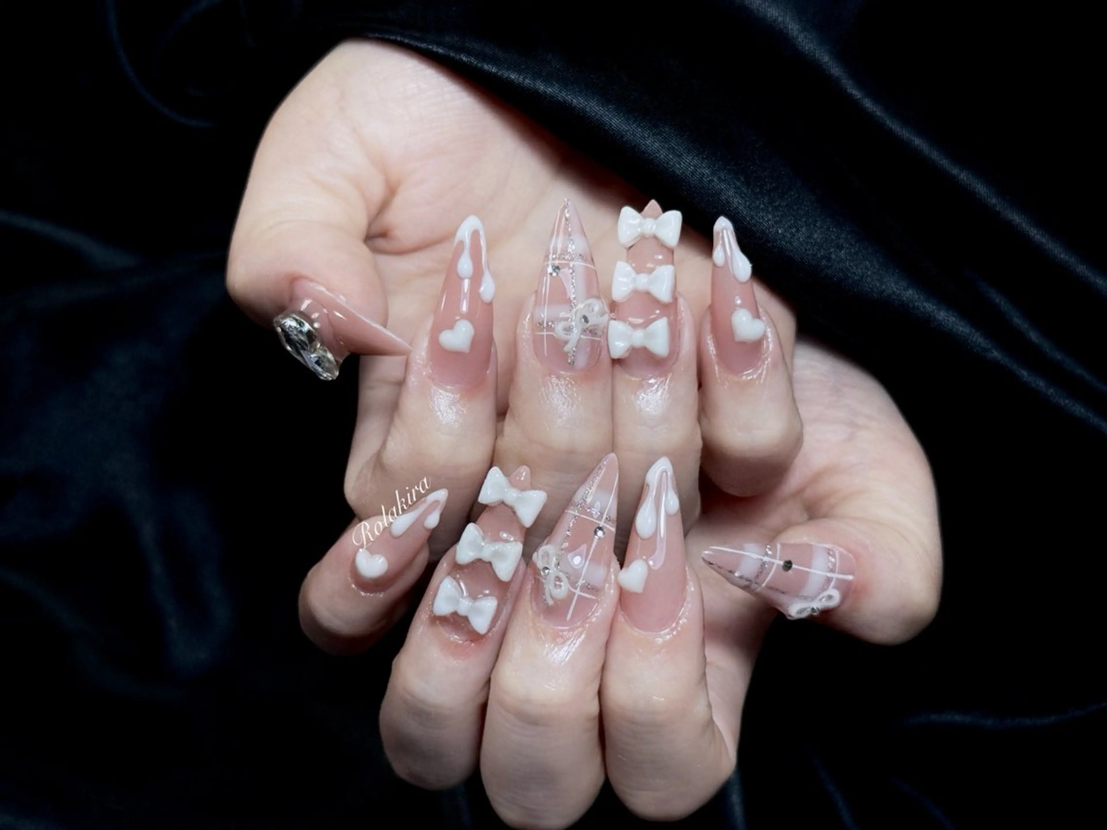 ネイル チークネイル 長さ出し フレンチネイル ジェルネイル 韓国ネイル ハンドネイル Rola kira 麗のネイルデザイン