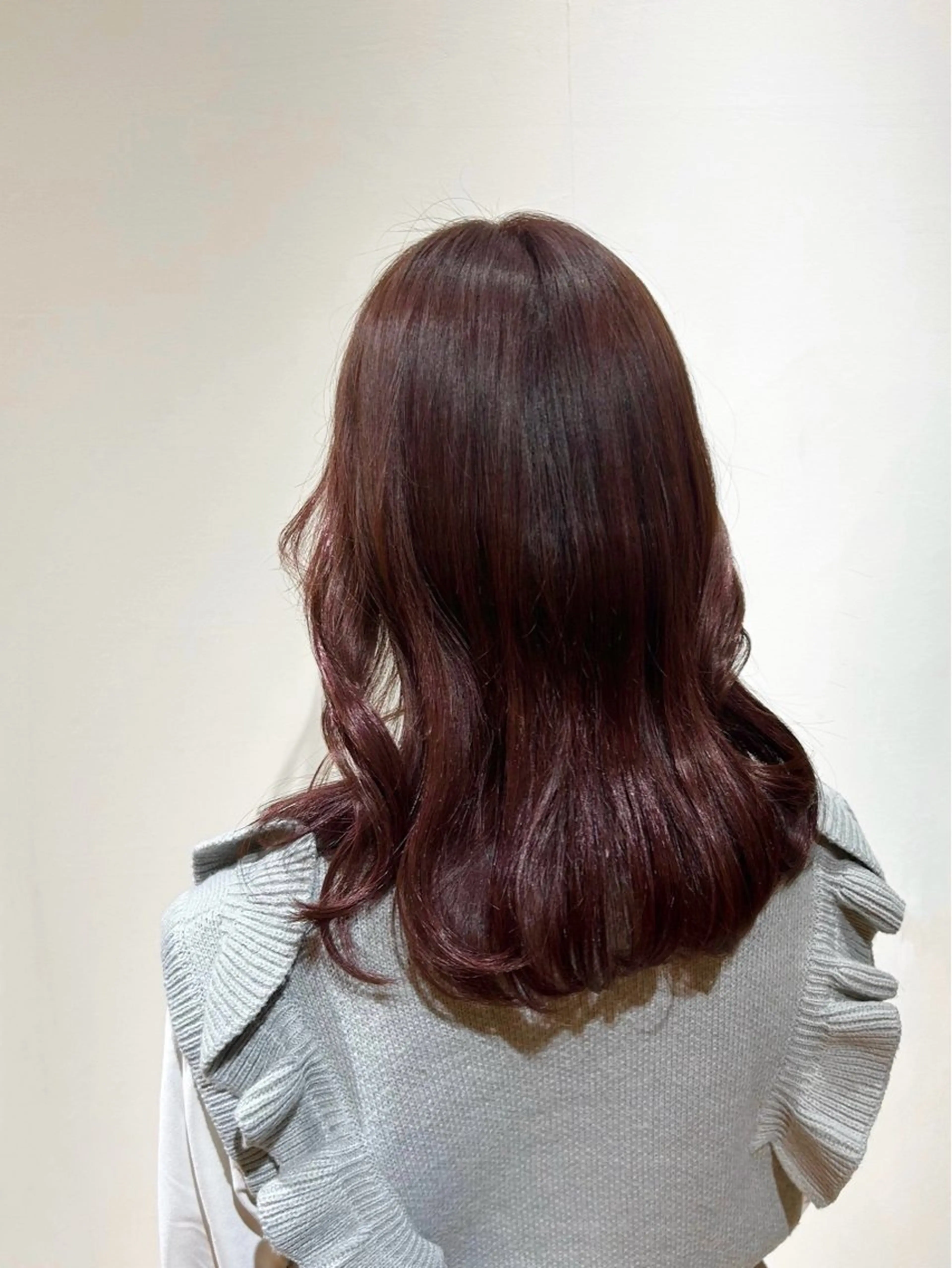 セミロング 韓国風ヘア トリートメント ·.⟡ 福田 彩乃 透明感カラー🪄🩵のヘアスタイル