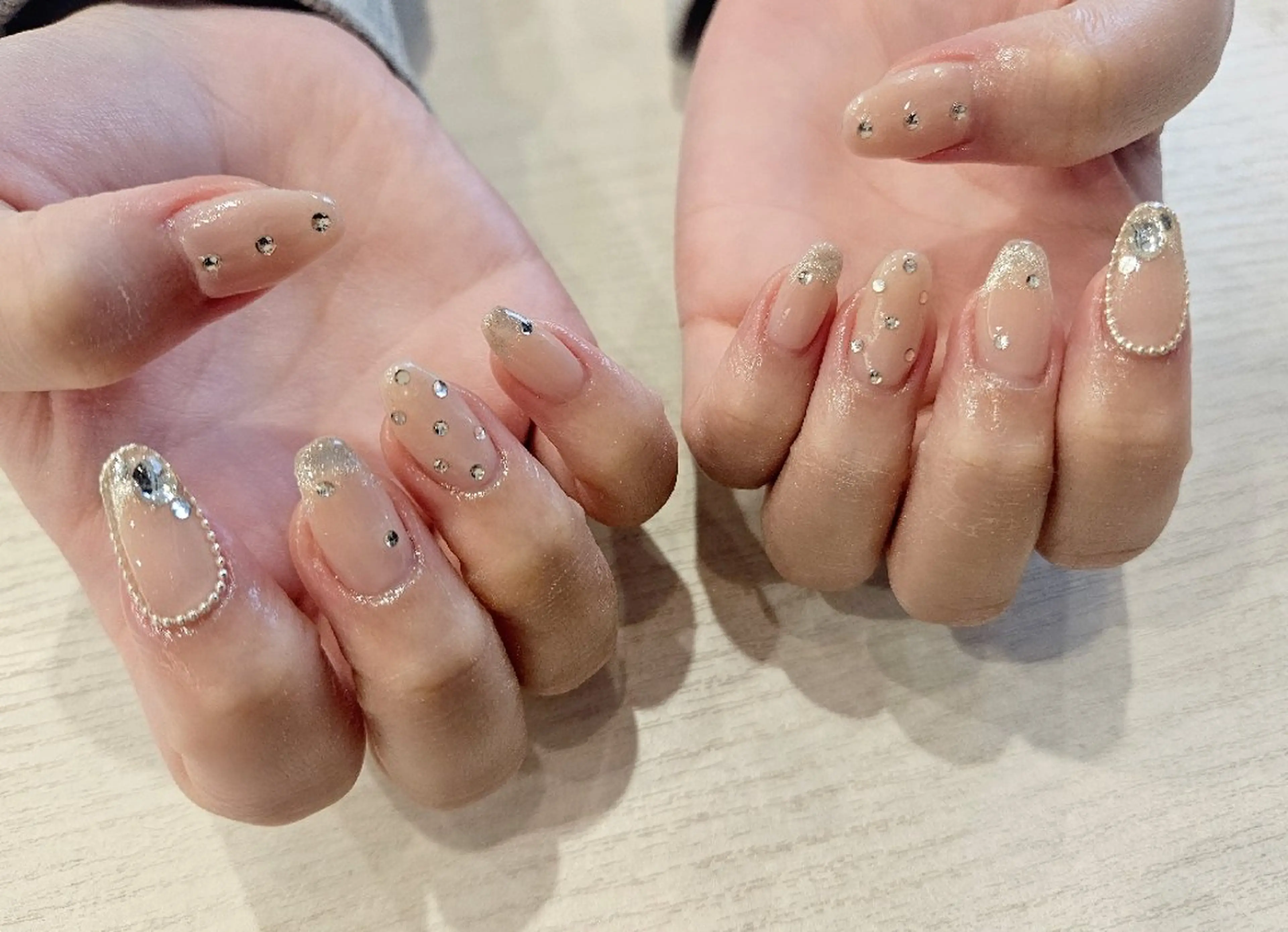 ネイル ハンドネイル 関口 友菜のヘアスタイル