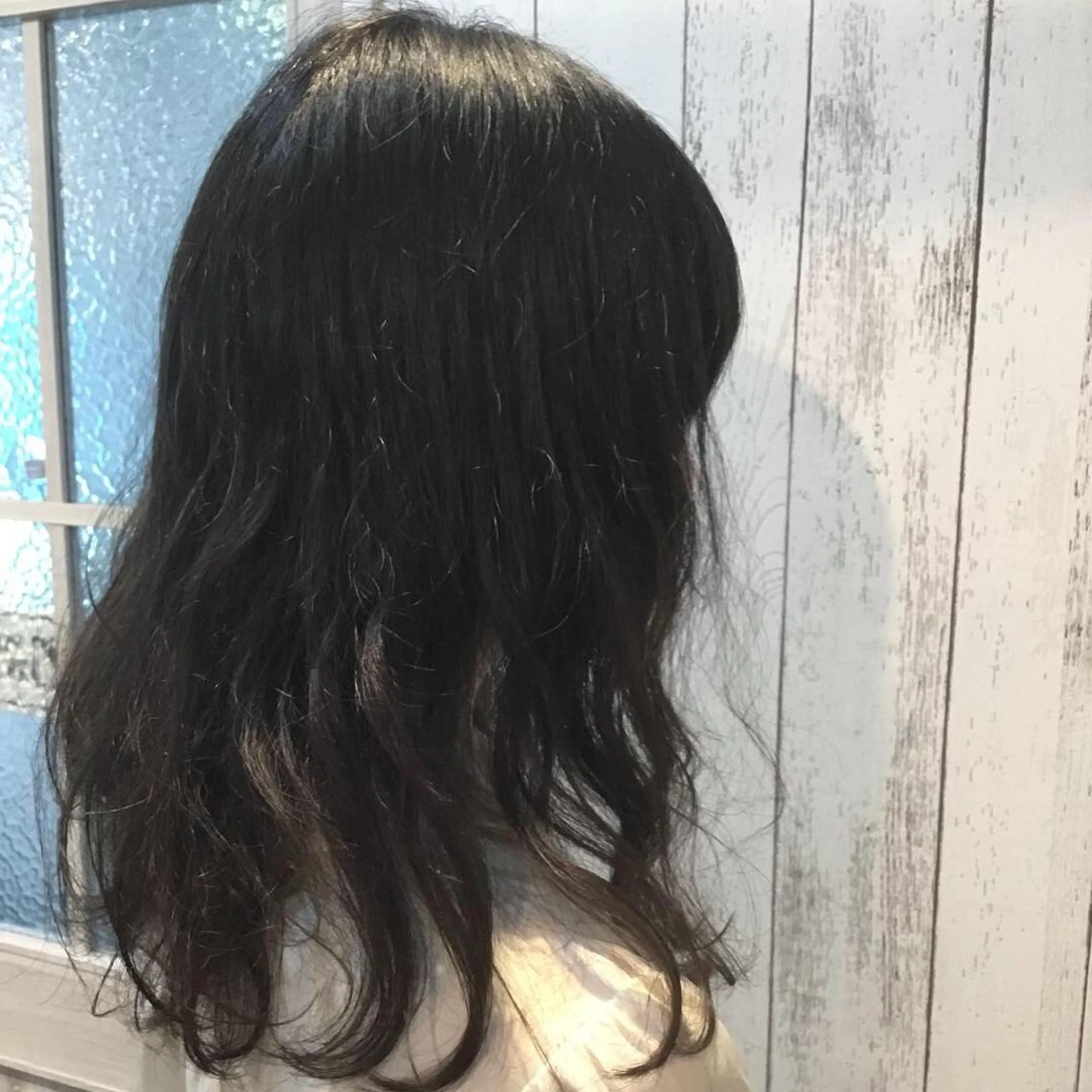 セミロング カラー パーマ 金崎 新吾のヘアスタイル