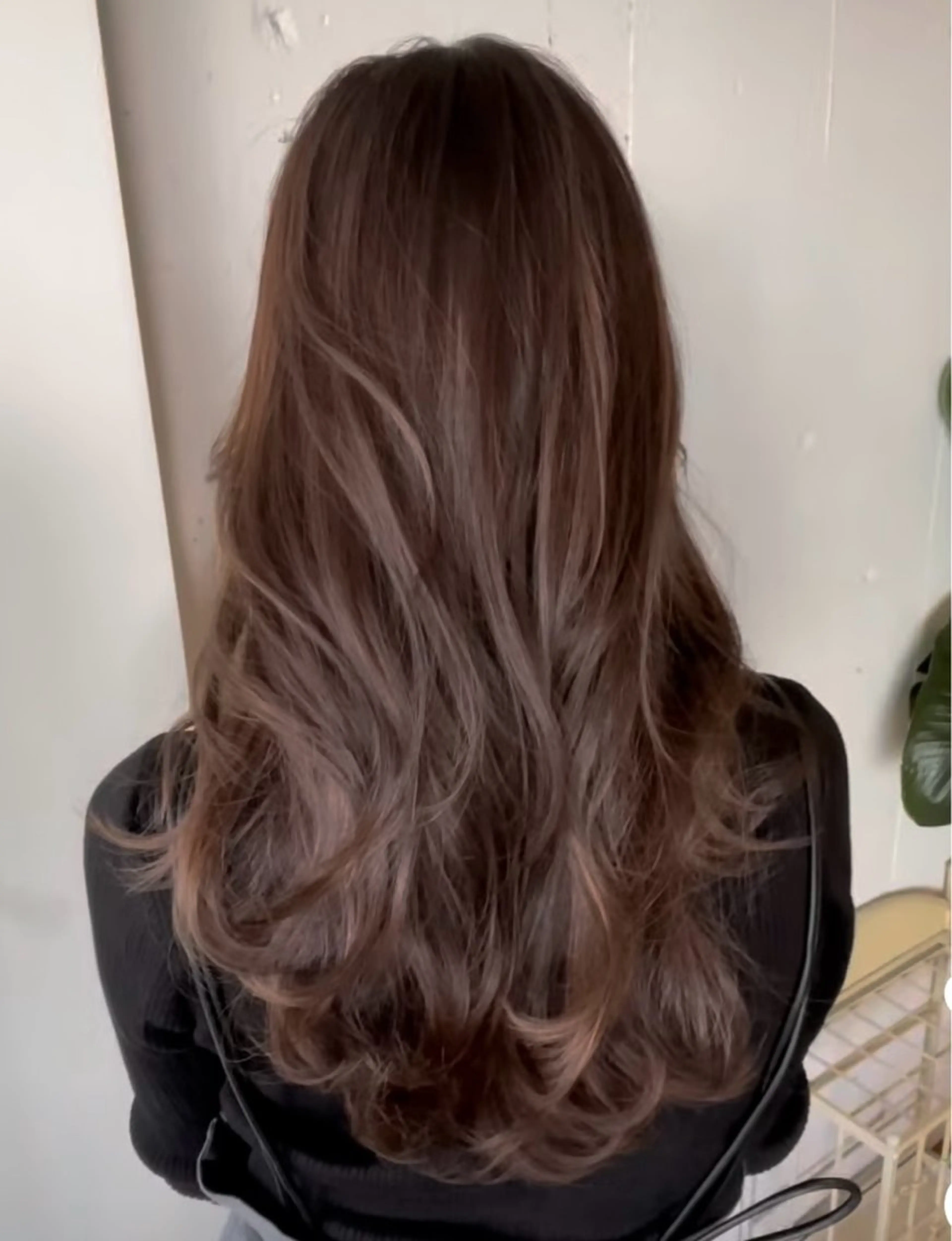 ロング カラー 大西 美羽のヘアスタイル