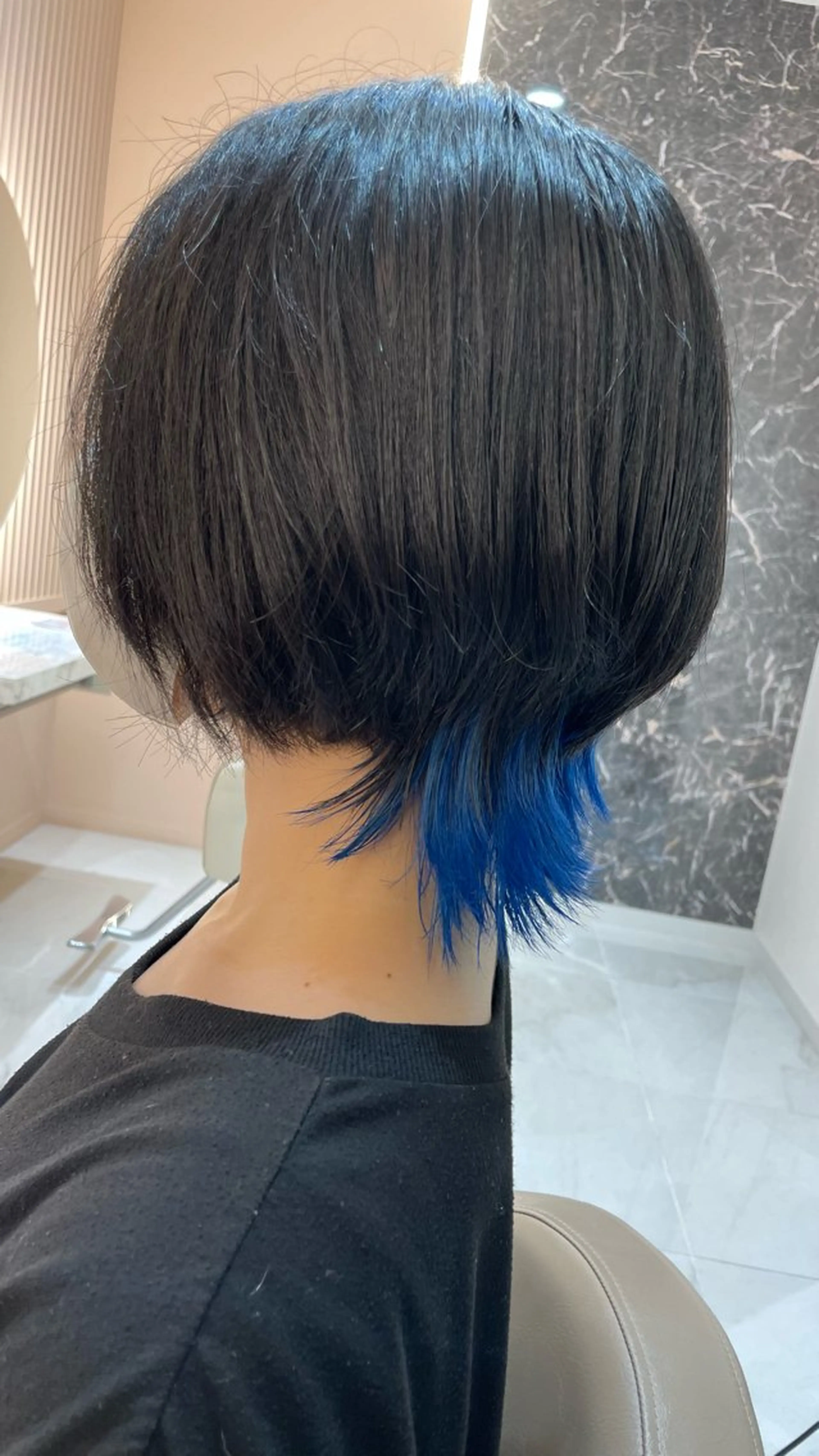 カラー インナーカラー せい めいのヘアスタイル