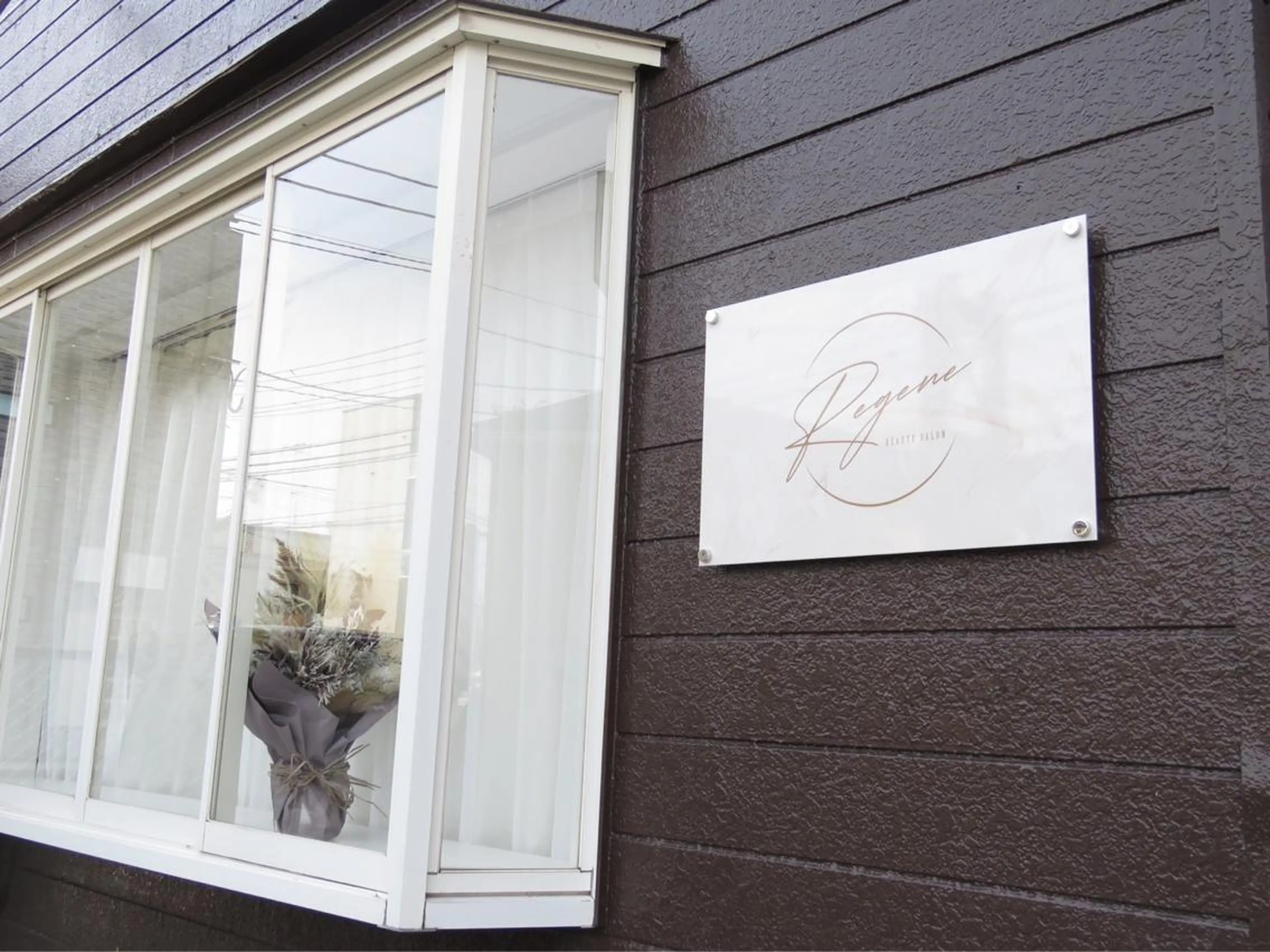 ネイル Regene ARAKIのネイルデザイン