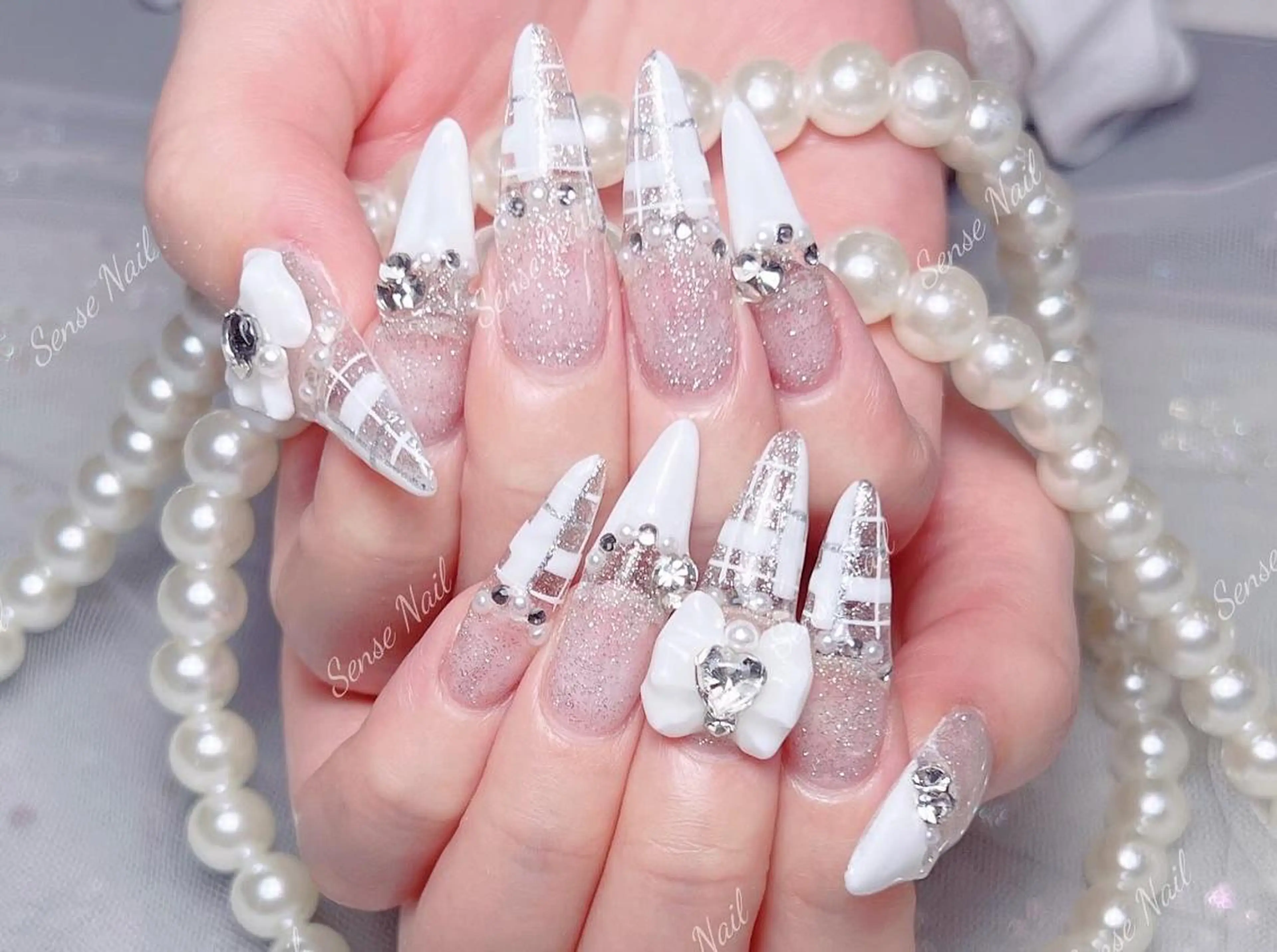 ネイル ハンドネイル ハンドケア Feinn Ink💕のネイルデザイン