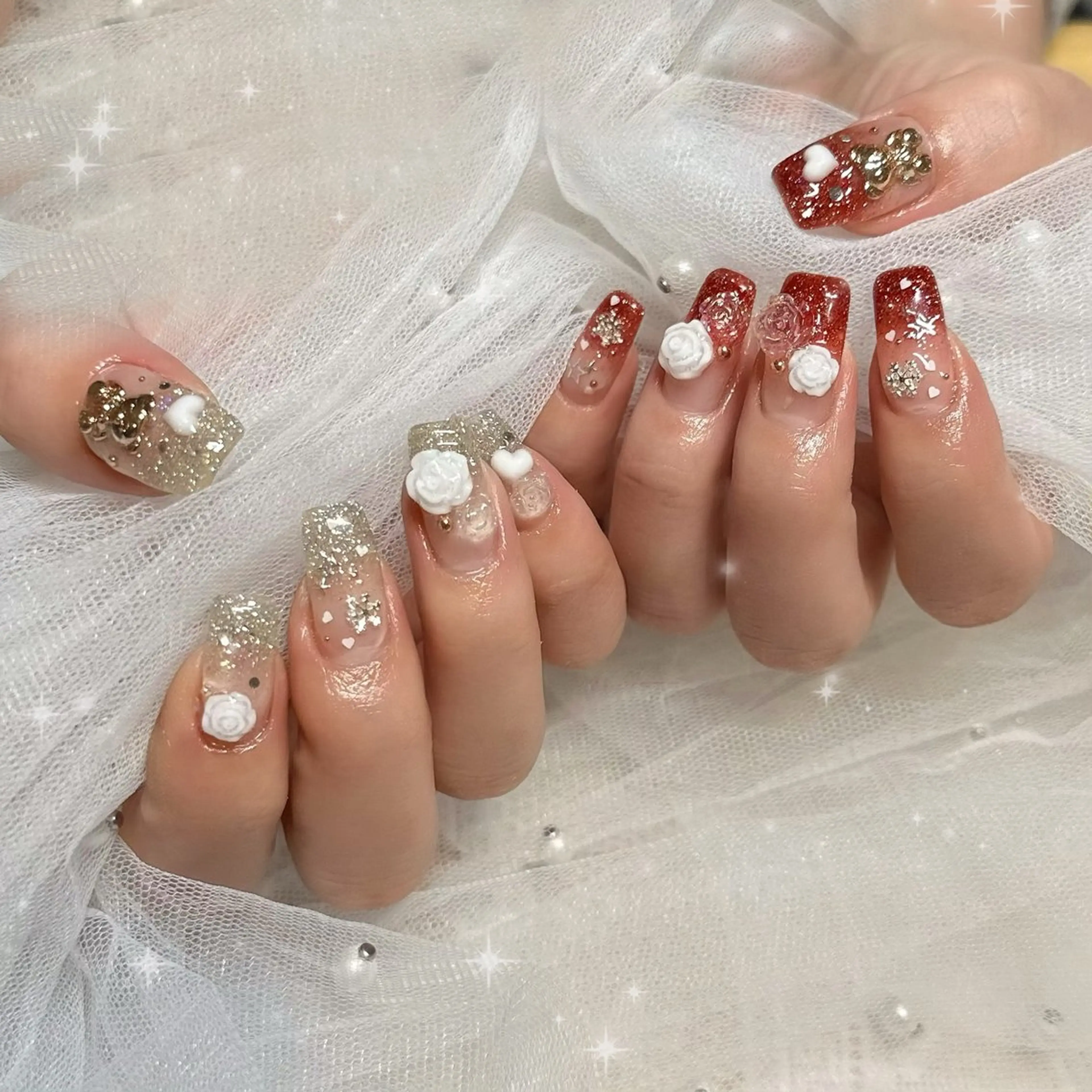 ネイル フラッシュネイル 赤色 シルバー ハンドネイル Karen 新宿のネイルデザイン