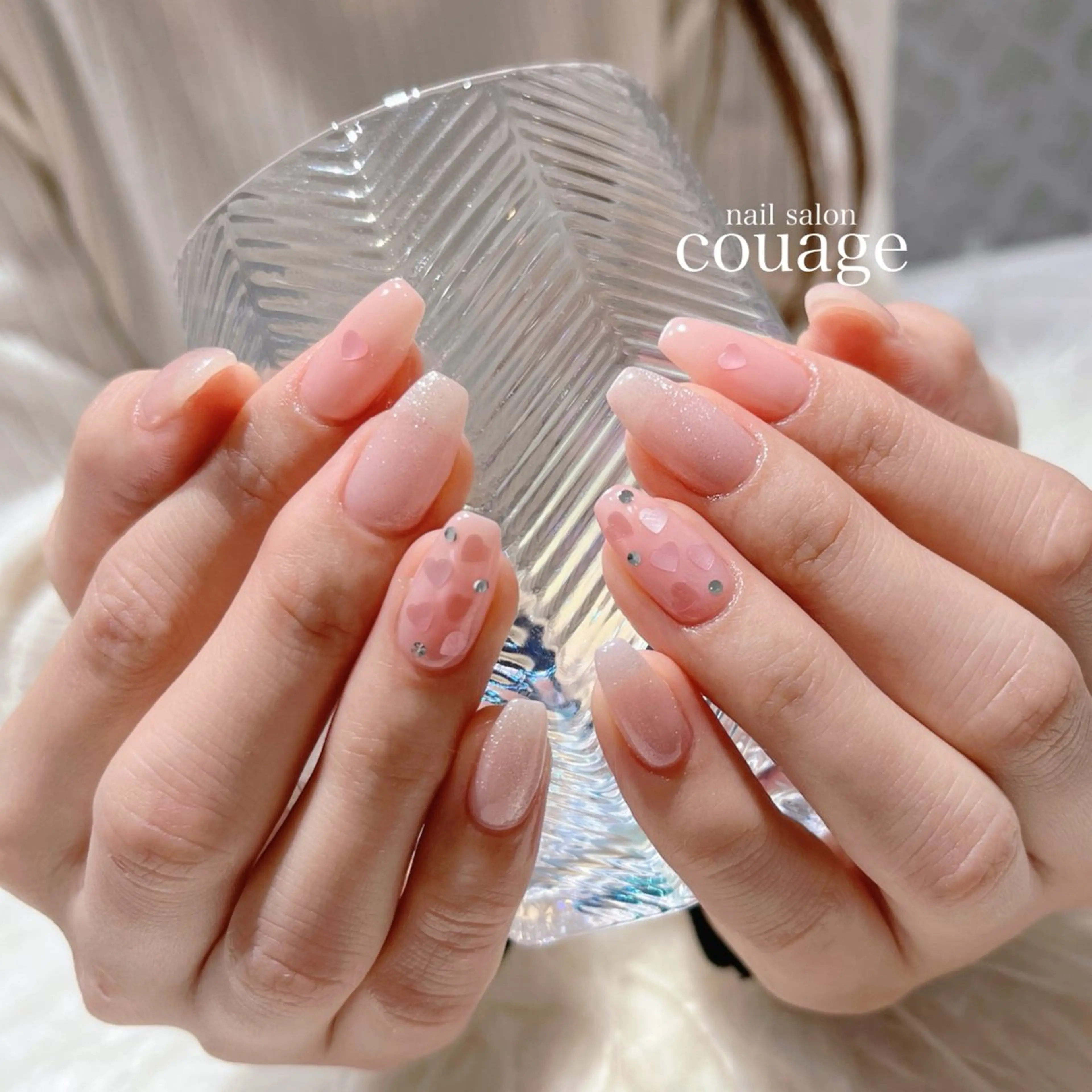 ネイル ハート ホログラムネイル ハンドネイル ネイルサロン courageのネイルデザイン