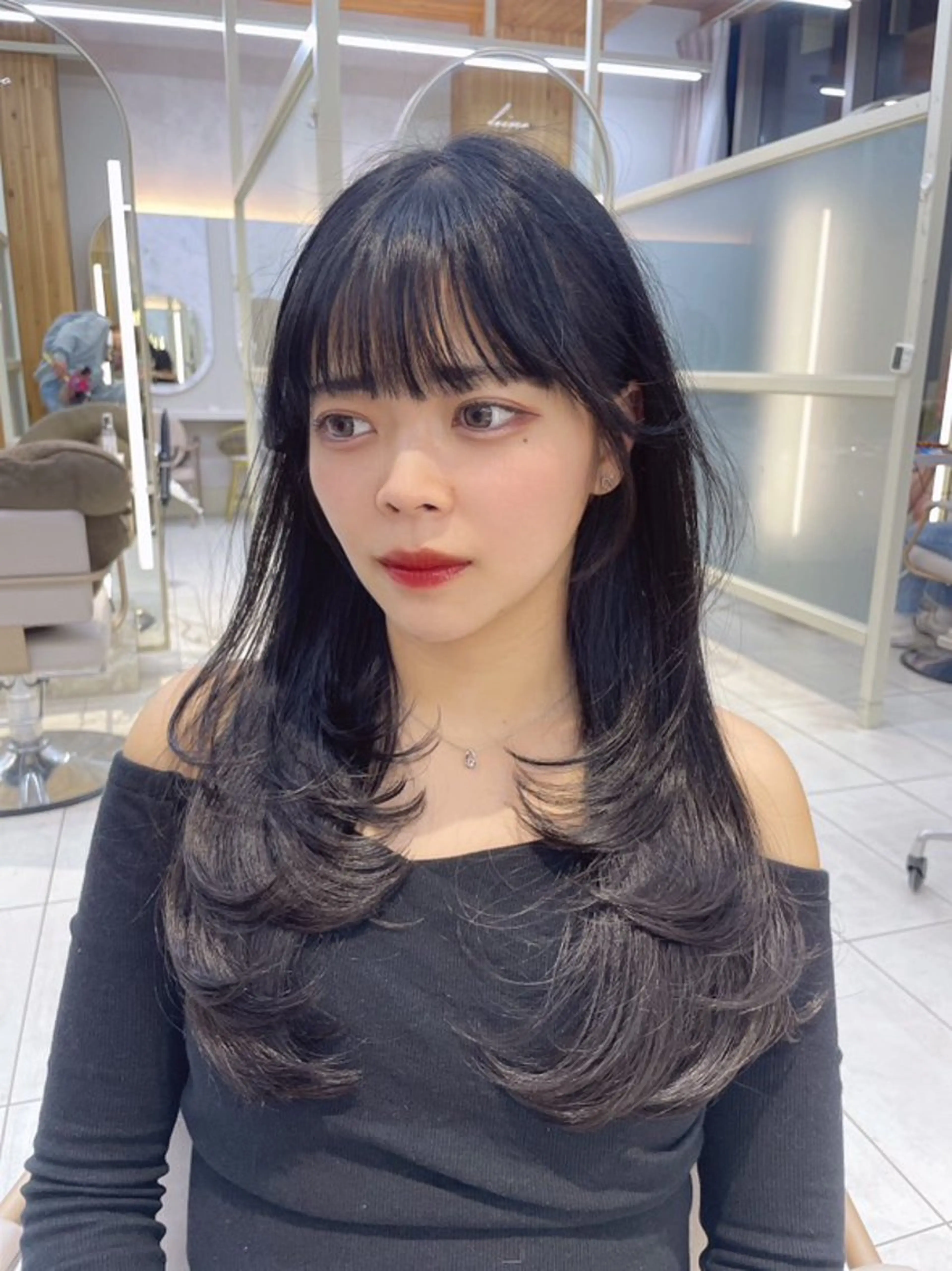 セミロング レイヤー/顔周り /透明感/TAKUのヘアスタイル