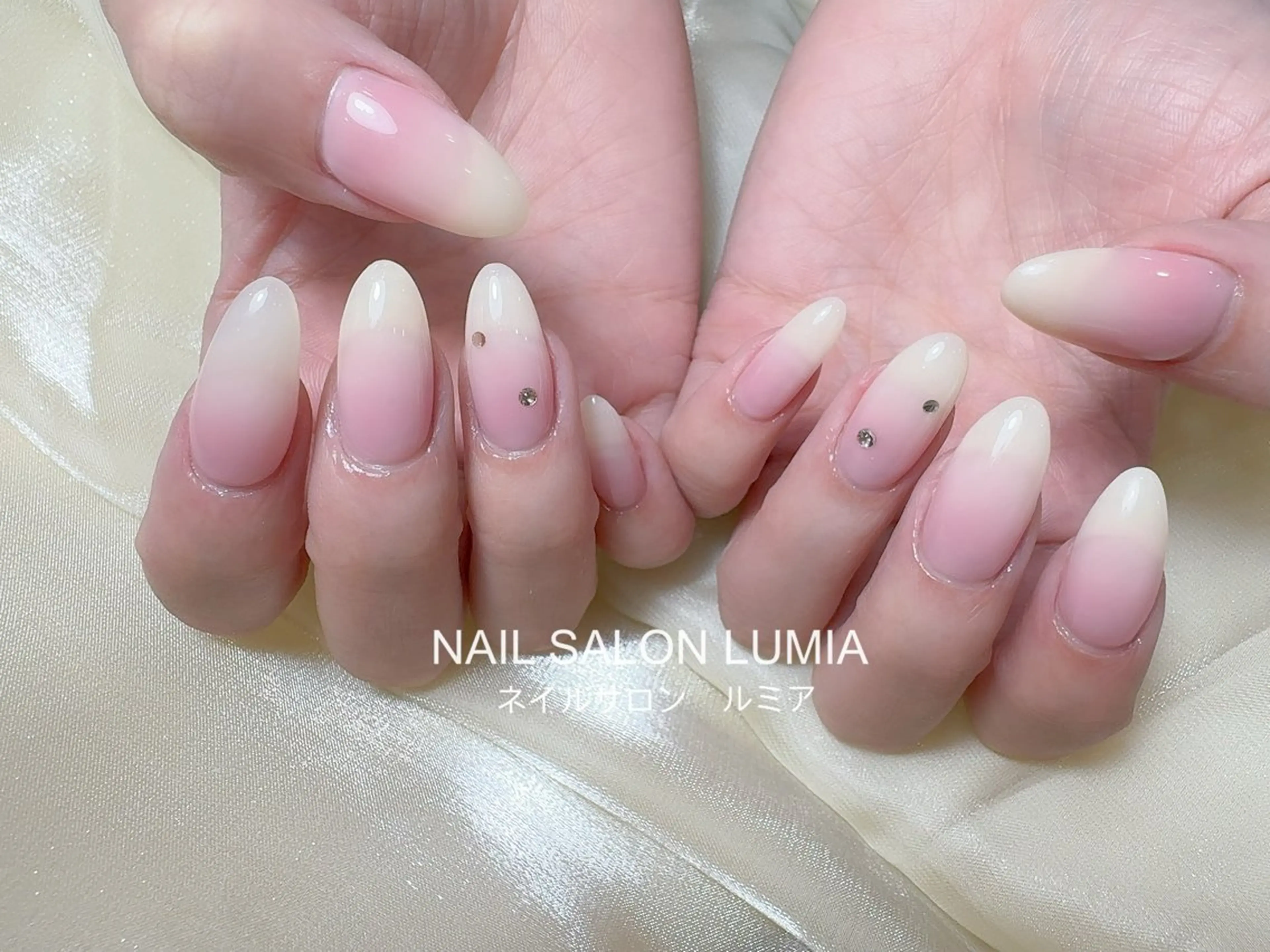 ネイル ハンドネイル ネイルサロン ルミア Lumia 店長のネイルデザイン