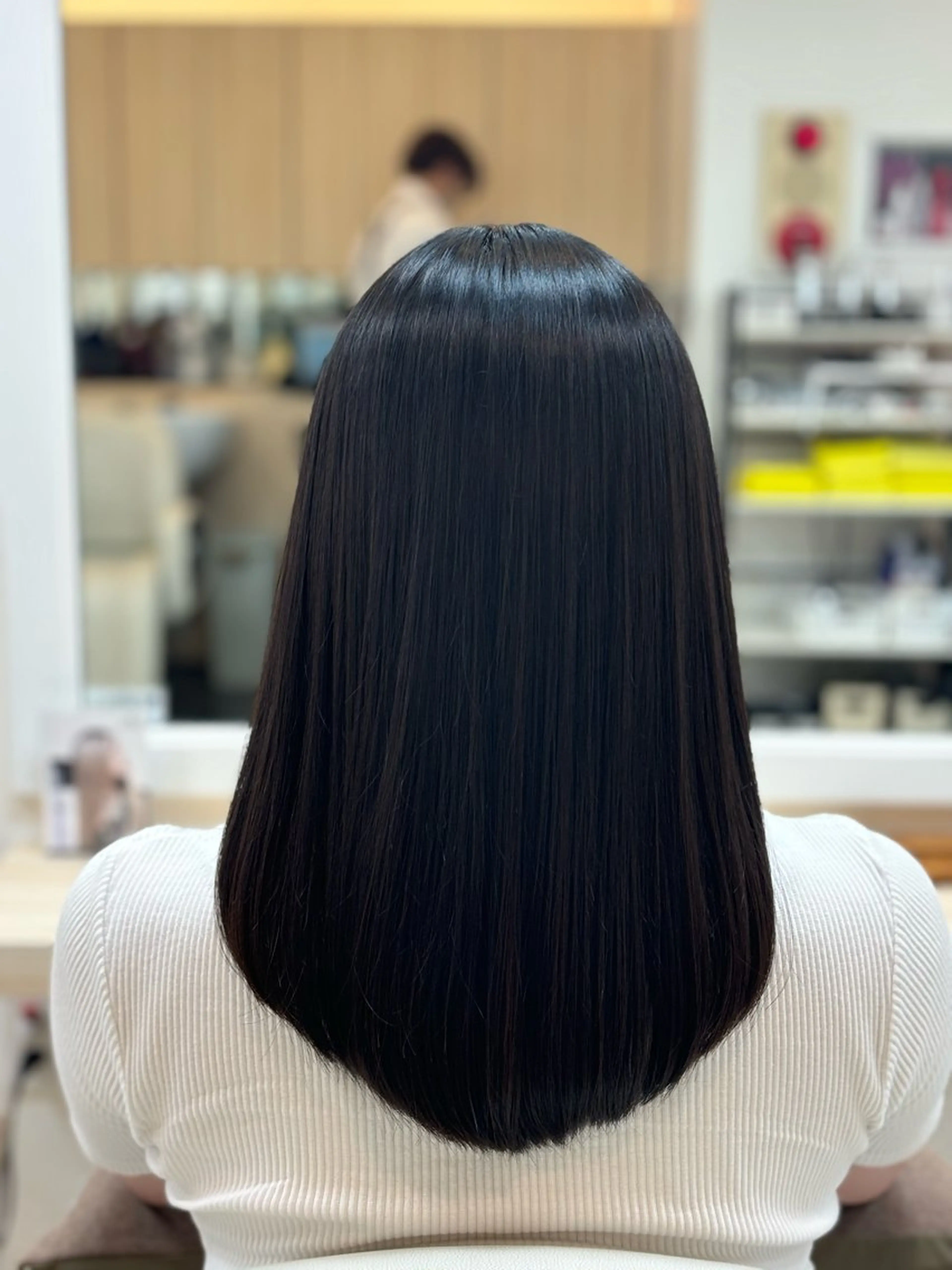 ミディアム かしわや かなえのヘアスタイル