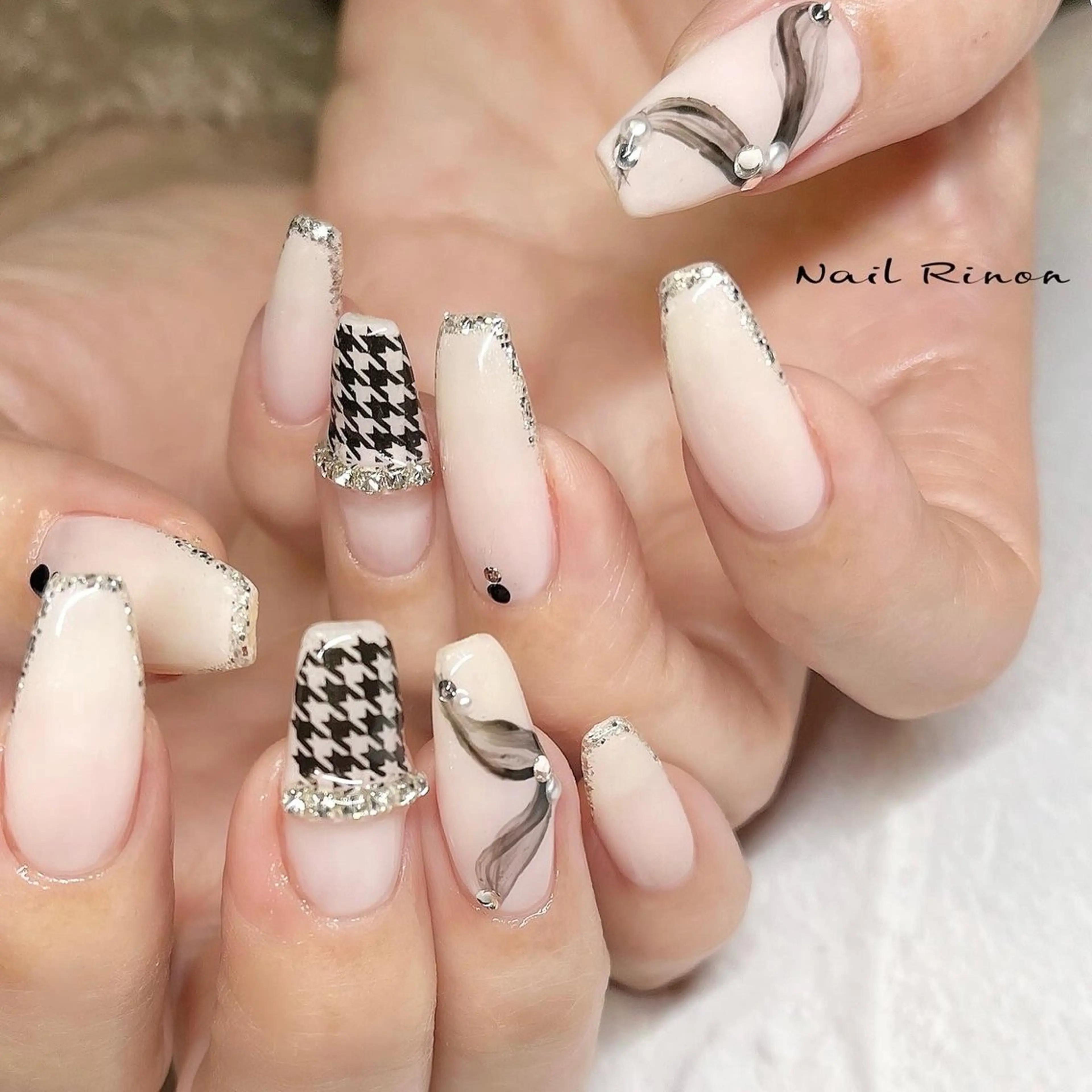 ネイル ハンドネイル Nail Rinonのネイルデザイン