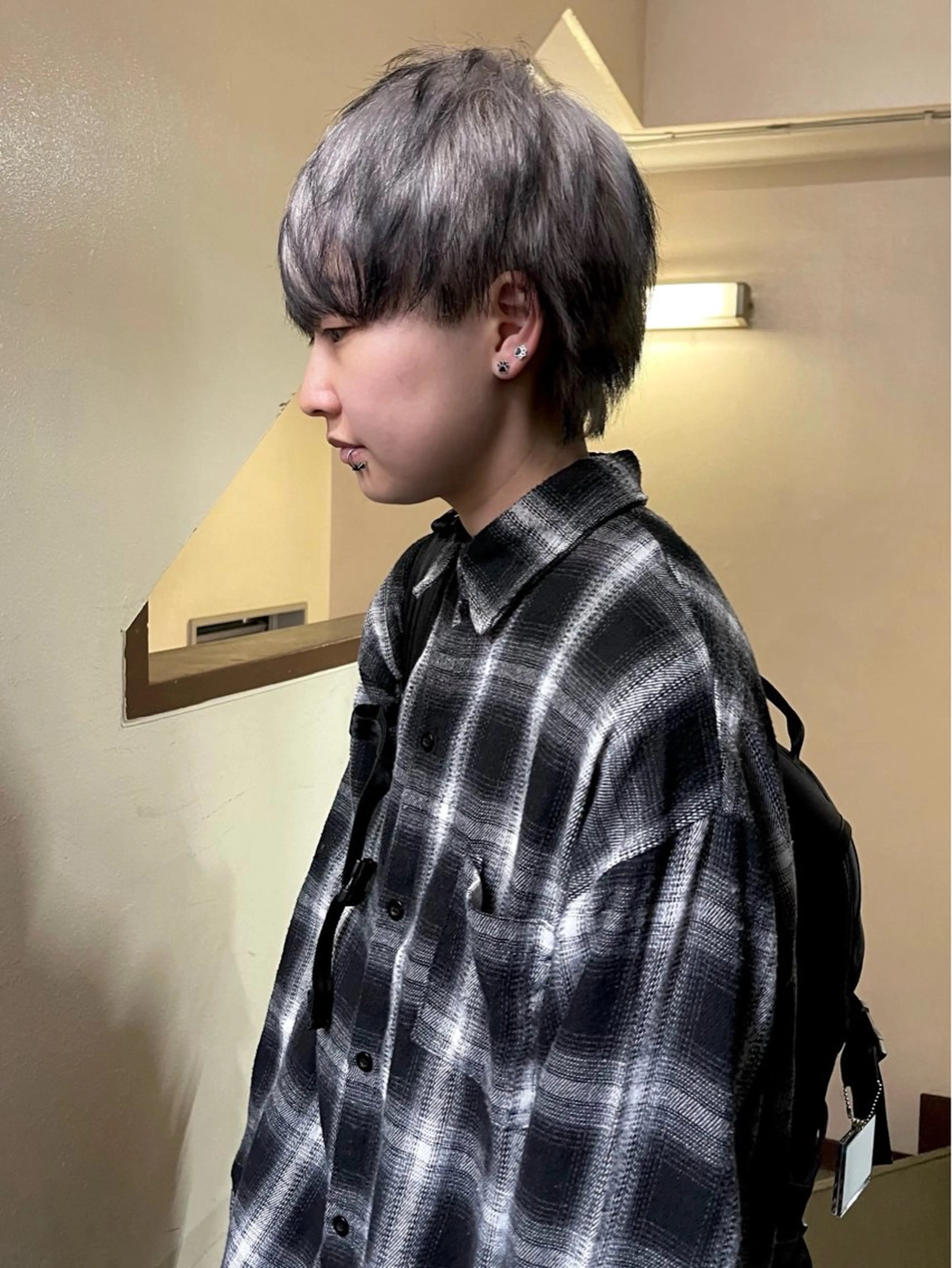 ショート カラー カット ヘアカラー トリートメント 安部佑哉/ハイトーン /レイヤー/ブリーチのヘアスタイル