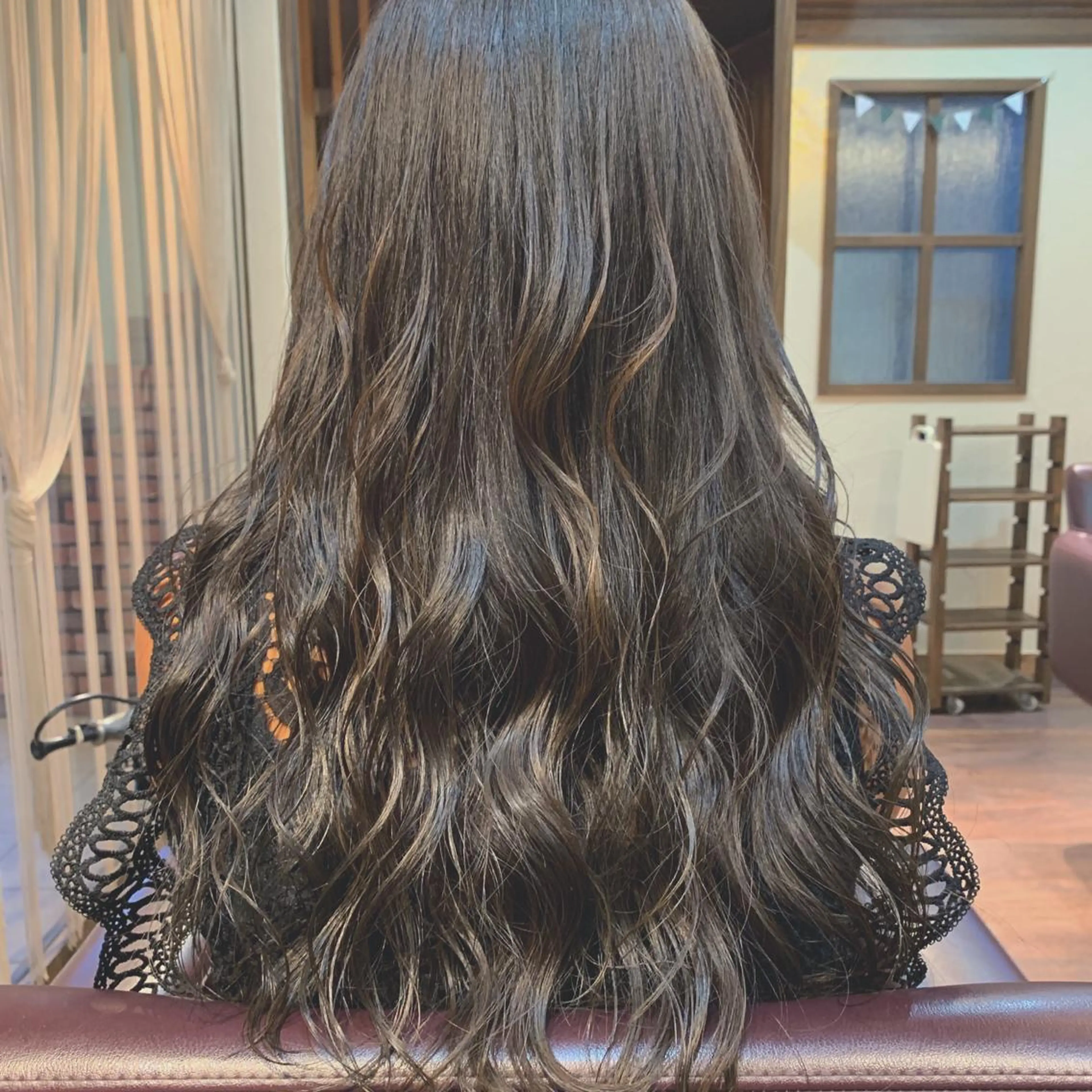 ロング カラー グレージュ mizuho .のヘアスタイル