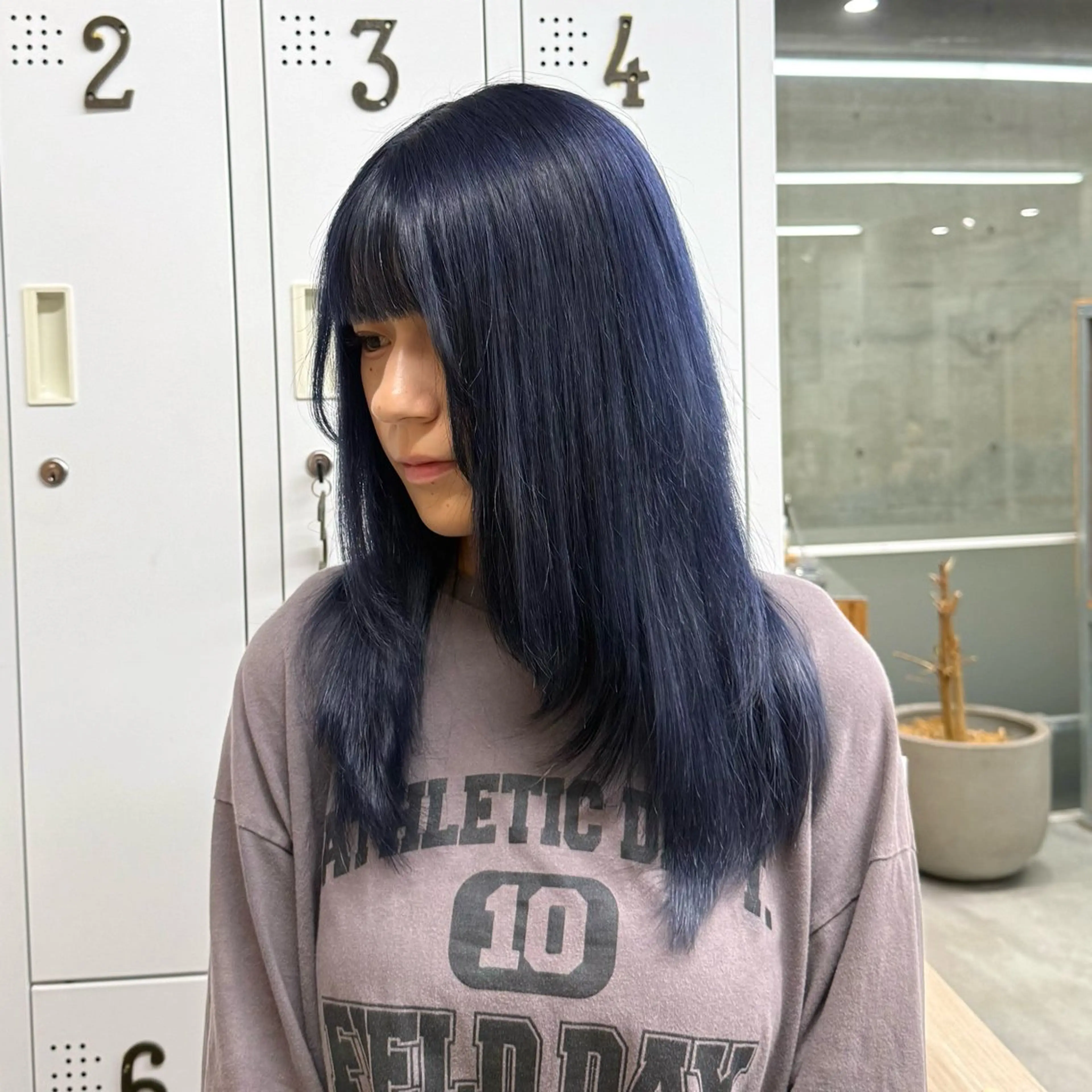 セミロング カラー ヘアカラー Runa/大人 かわいいハイトーンのヘアスタイル