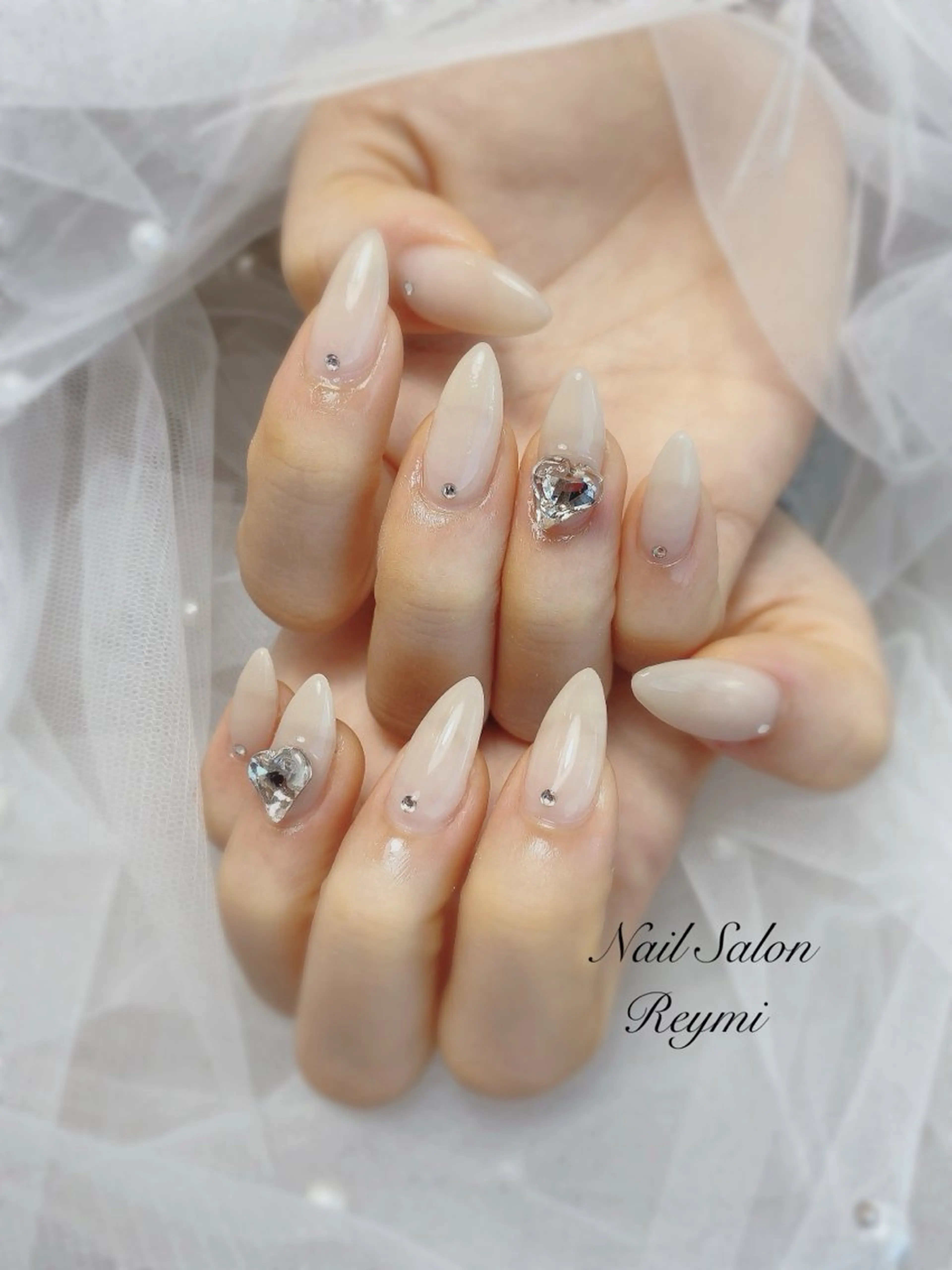 ネイル ハンドネイル 佐藤 帆乃香のネイルデザイン