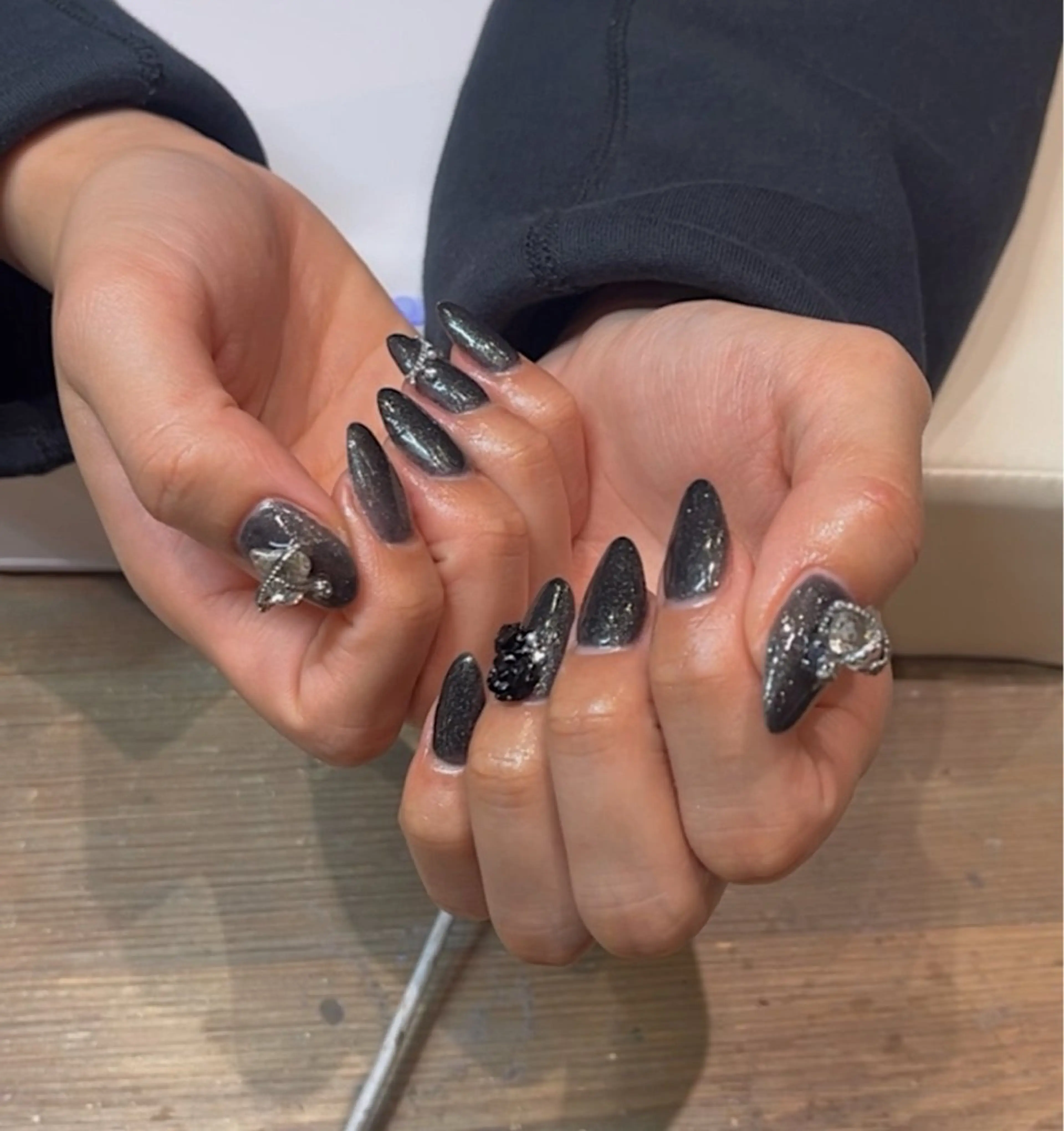 ネイル BEAUTY MA RKET unguのネイルデザイン