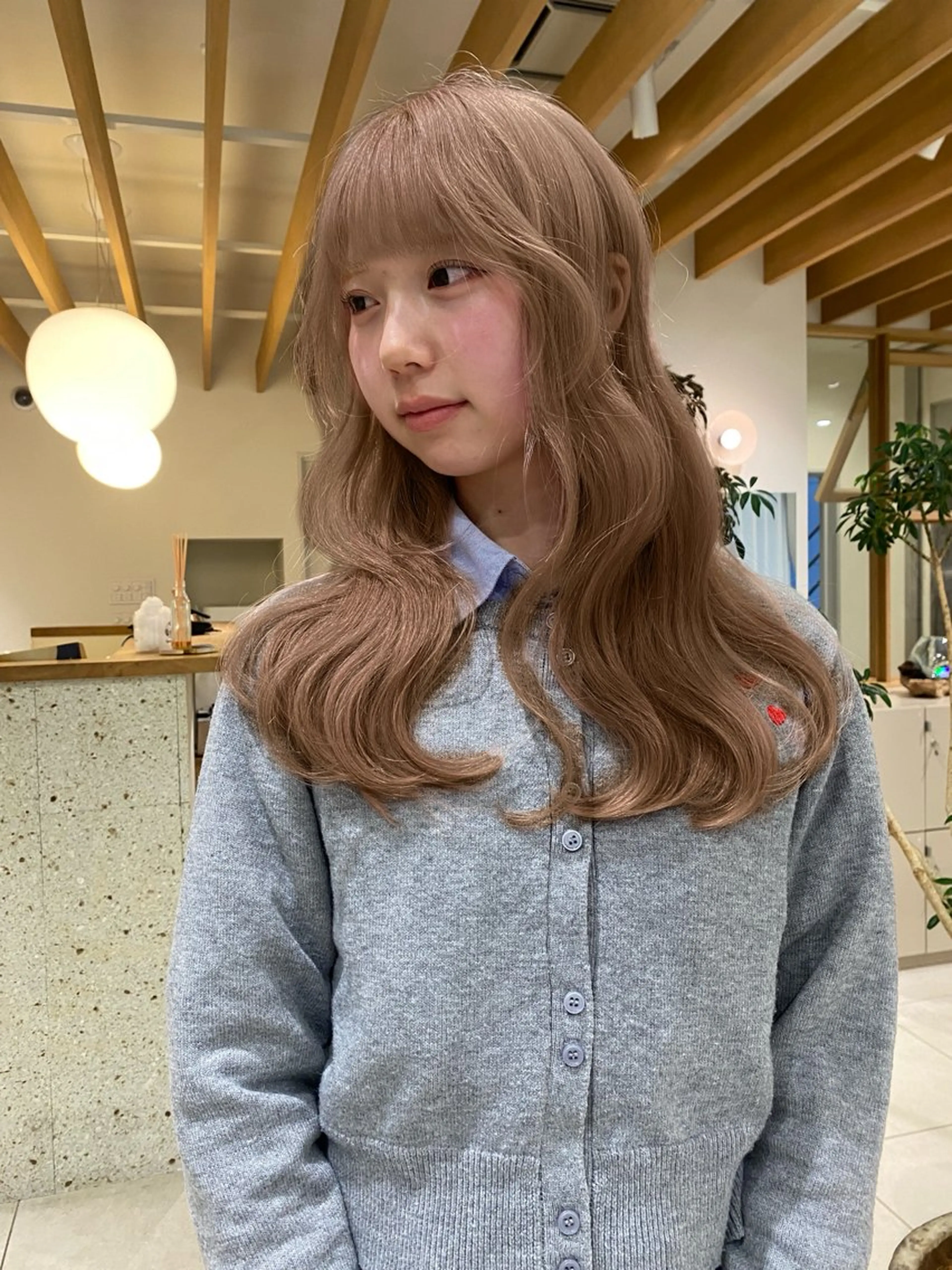ロング カラー ベージュカラー ヘーゼル ヘアカラー トリートメント 似合わせカットカラー りおなのヘアスタイル