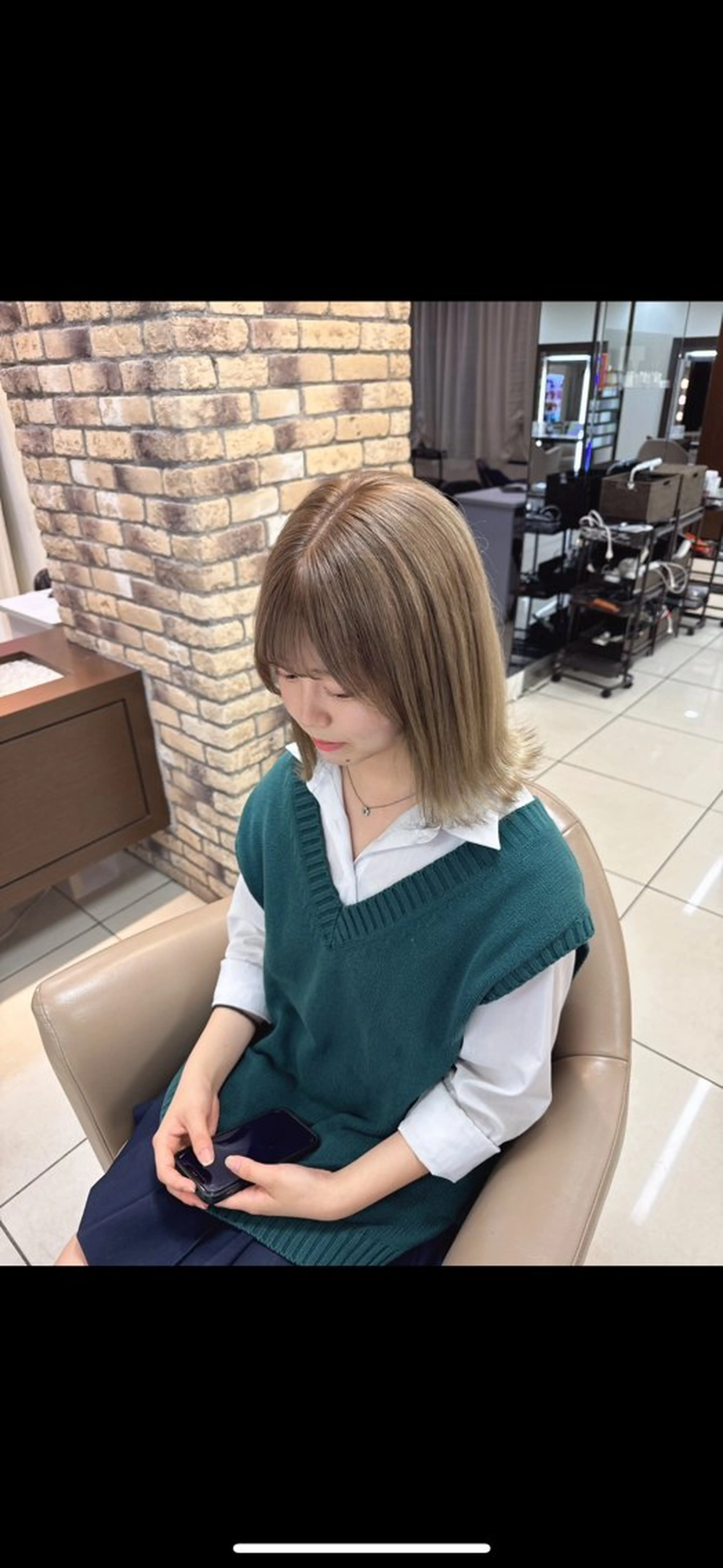 ミディアム カラー 縮毛矯正/髪質改善 グレージュカラーのヘアスタイル