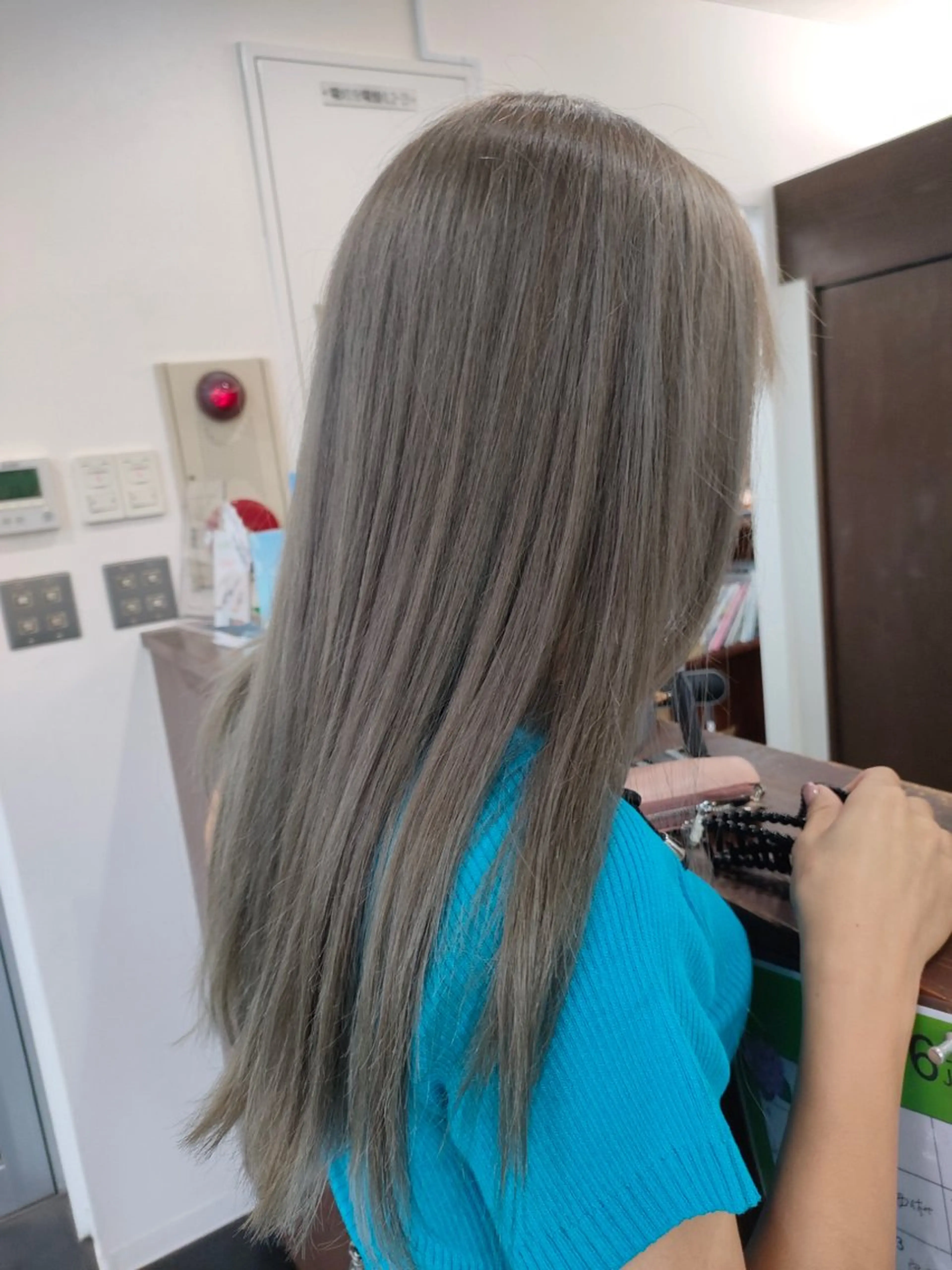 ロング ロング 桝田 友美のヘアスタイル