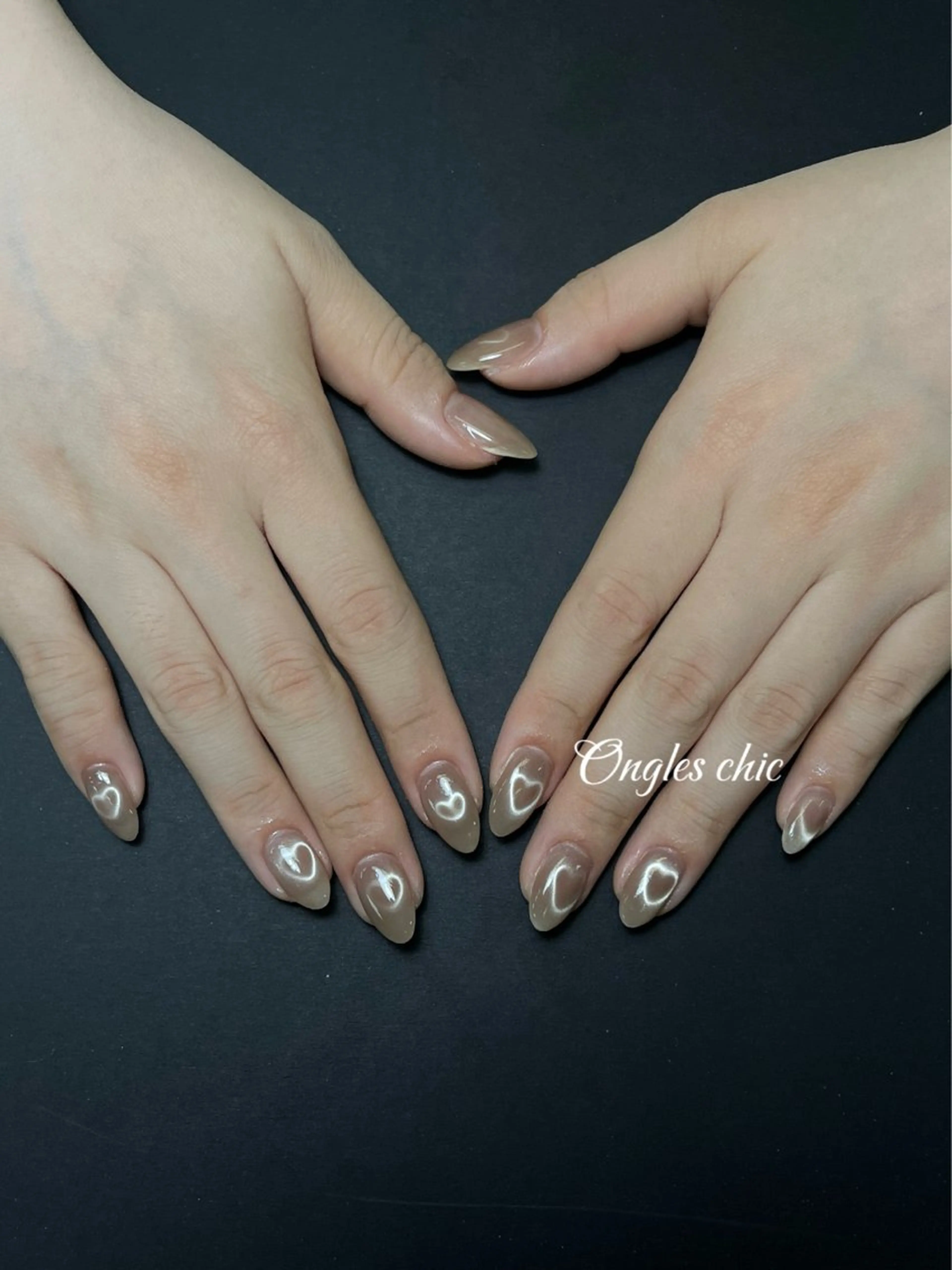 ネイル ハンドネイル ongles chicのネイルデザイン