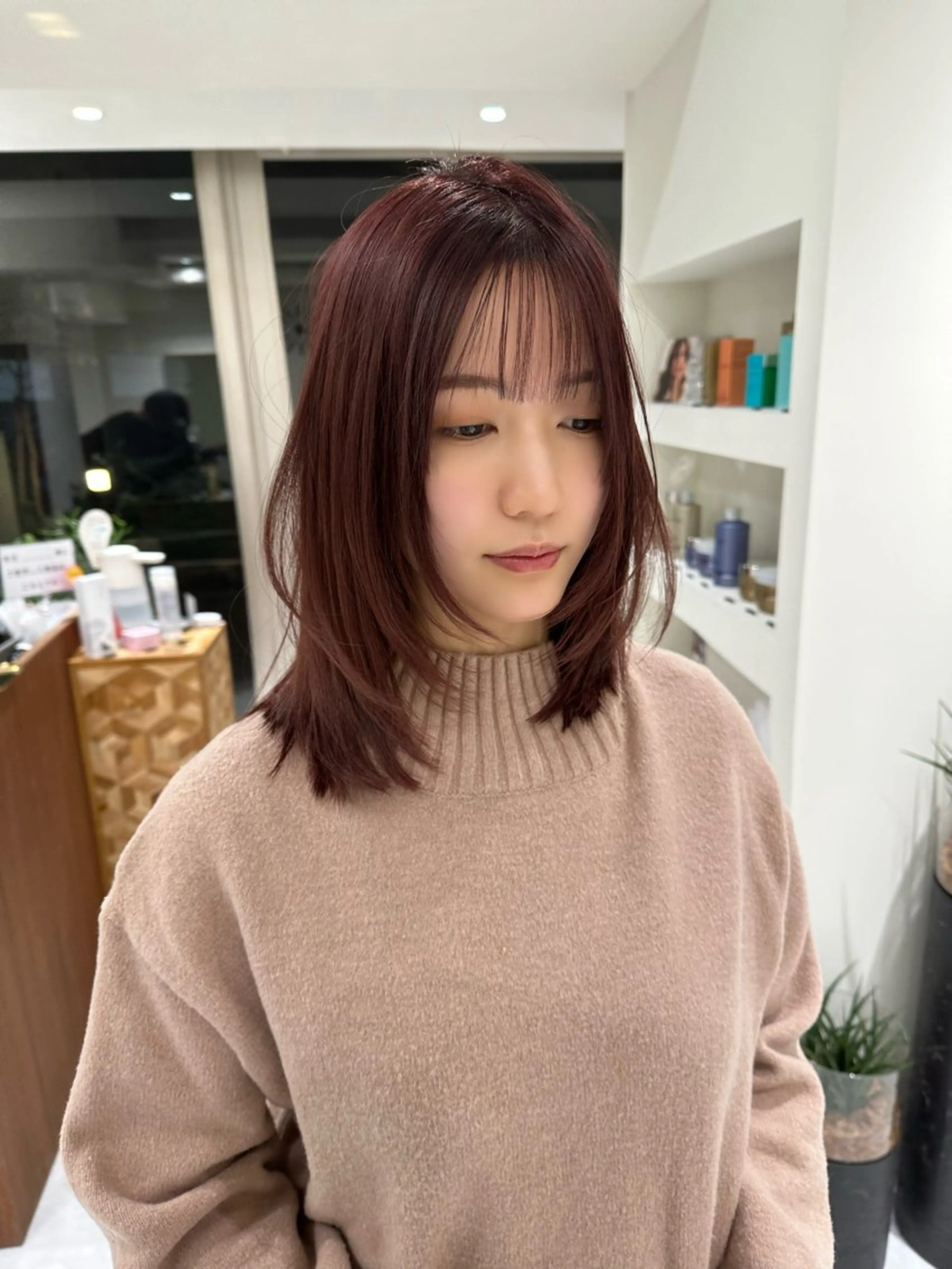 ミディアム カラー ご予約 宜しくお願いします！のヘアスタイル