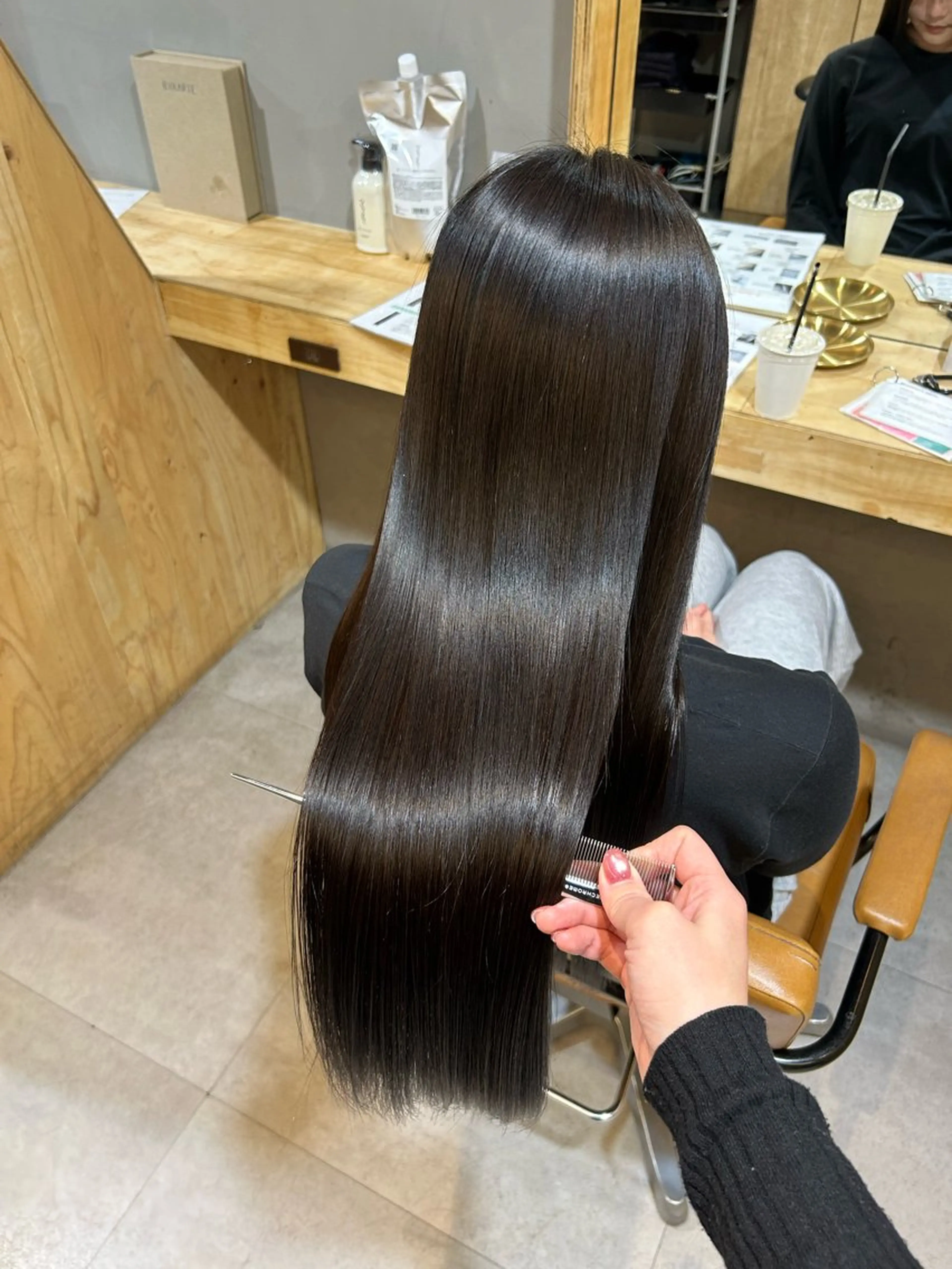 ロング 縮毛矯正 トリートメント ioe元町 yukaのヘアスタイル