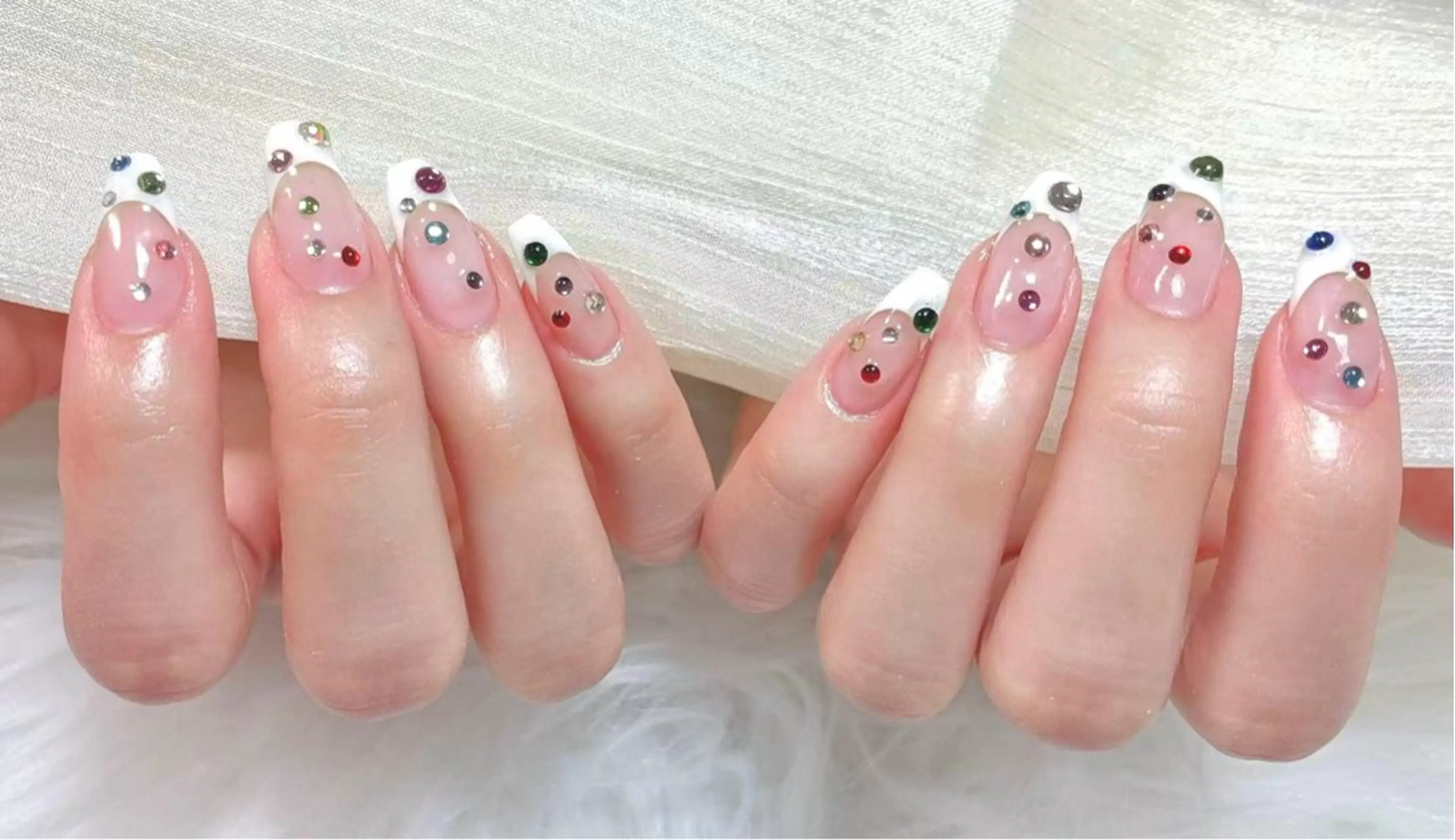 ネイル アニマル柄 チークネイル 成人式 フラッシュネイル フットネイル ハンドネイル B·U Nail大宮 長さだし専門店のネイルデザイン