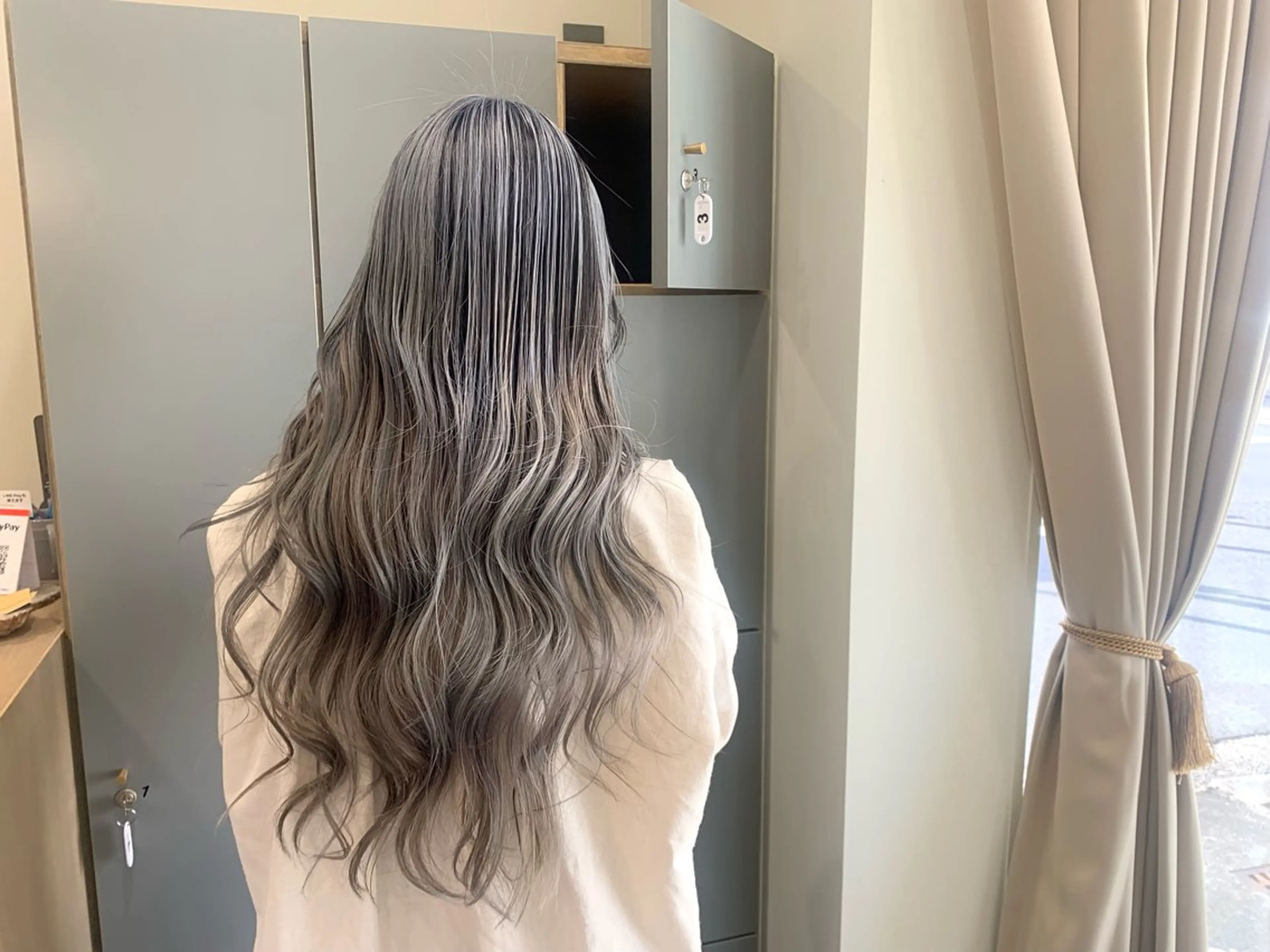 ロング 山田 優香のヘアスタイル