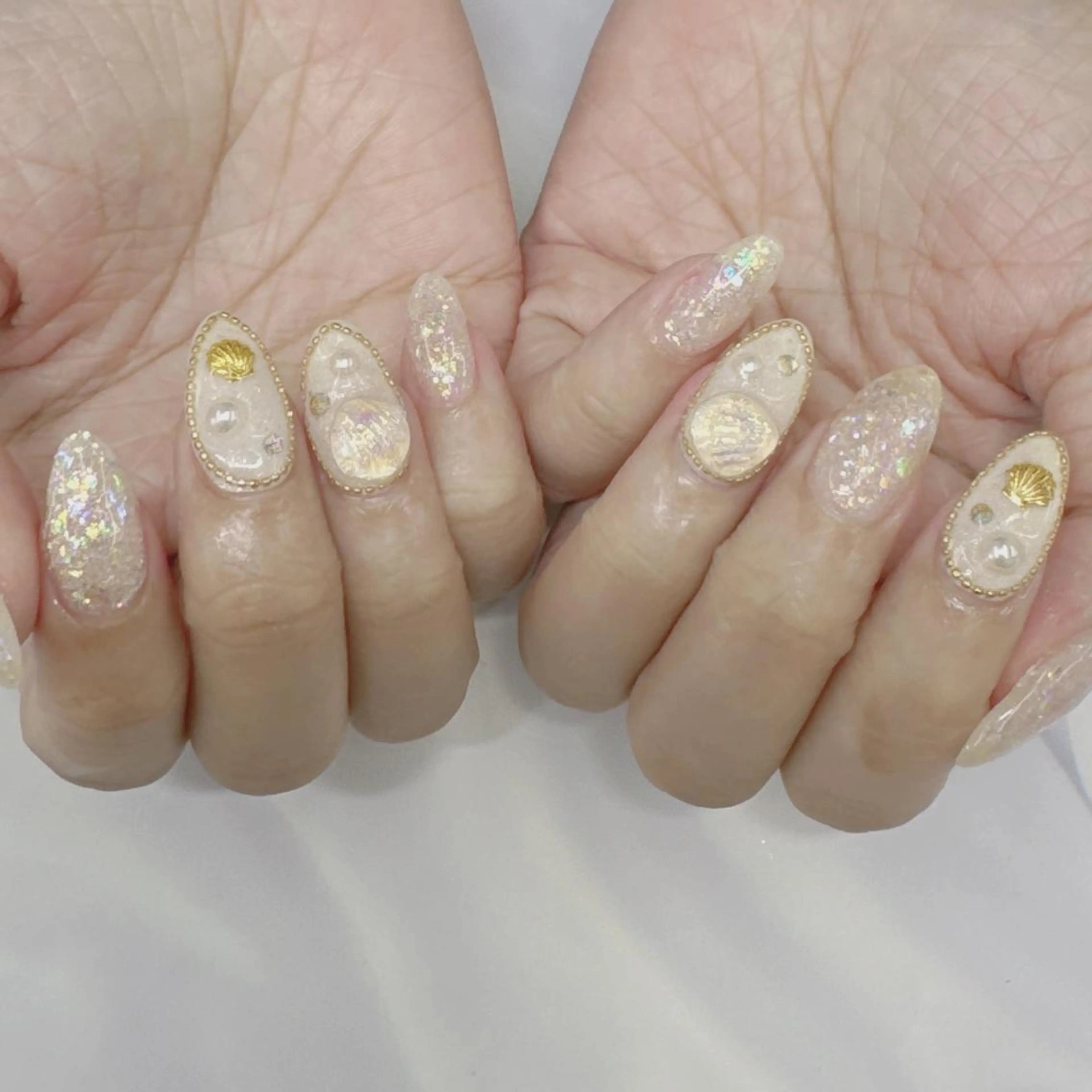ネイル Nail salon Honey Beeのネイルデザイン