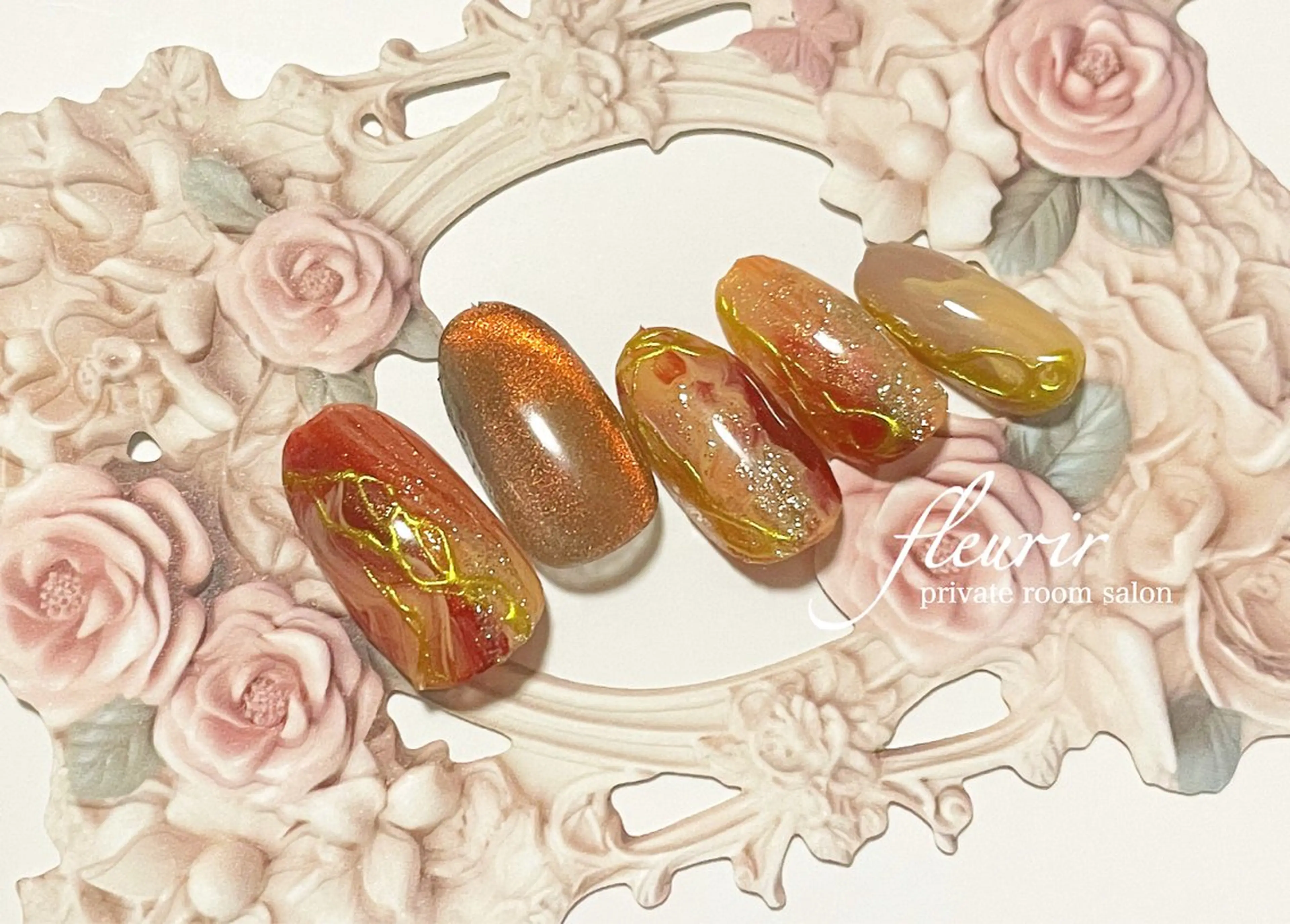 ネイル アートネイル ゴールド ラメ(グリッター) マグネットネイル ミラーネイル フルリール 【プライベートサロンのネイルデザイン