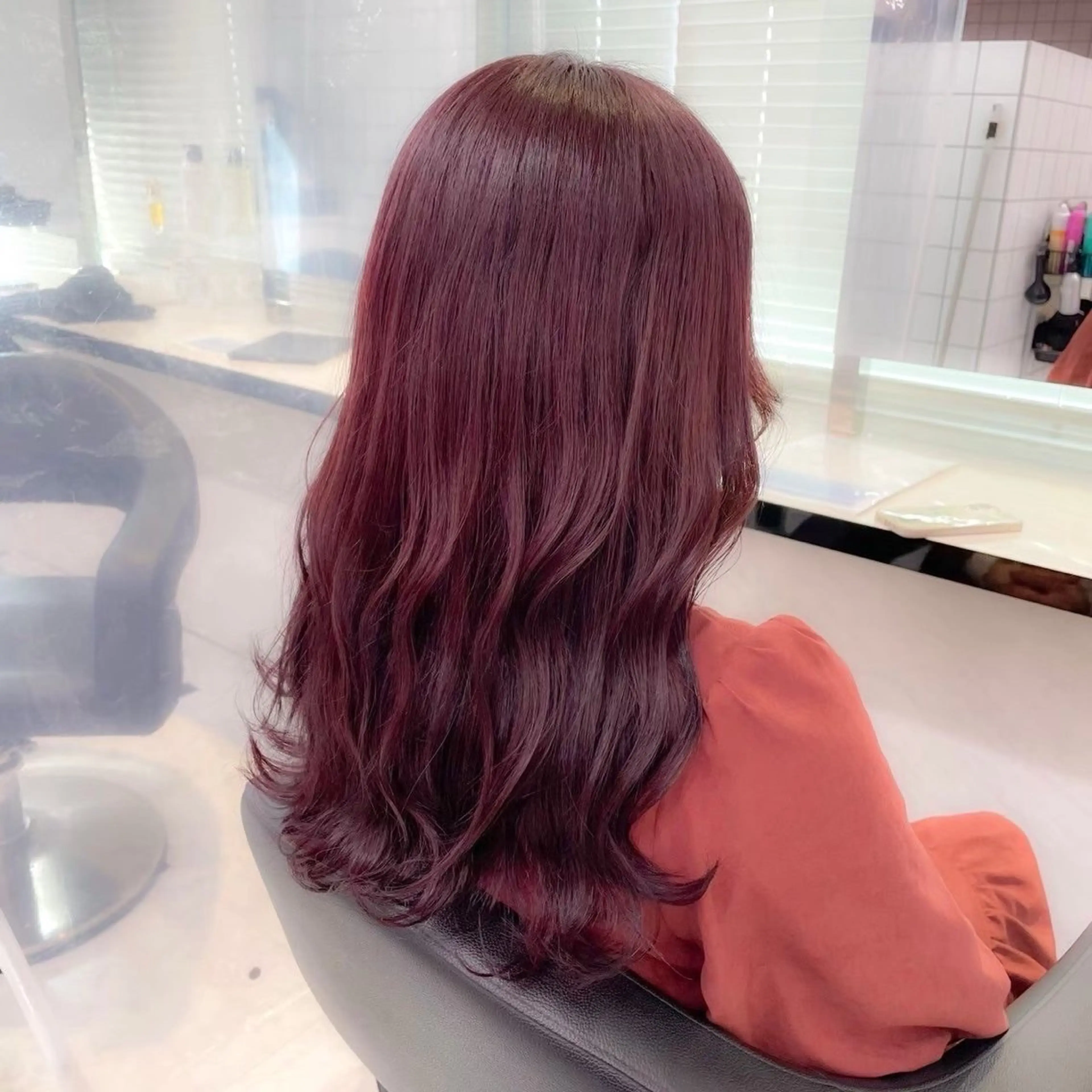 ロング カラー ピンクカラー 🎀暖色カラー🎀 SAAKA🍤のヘアスタイル