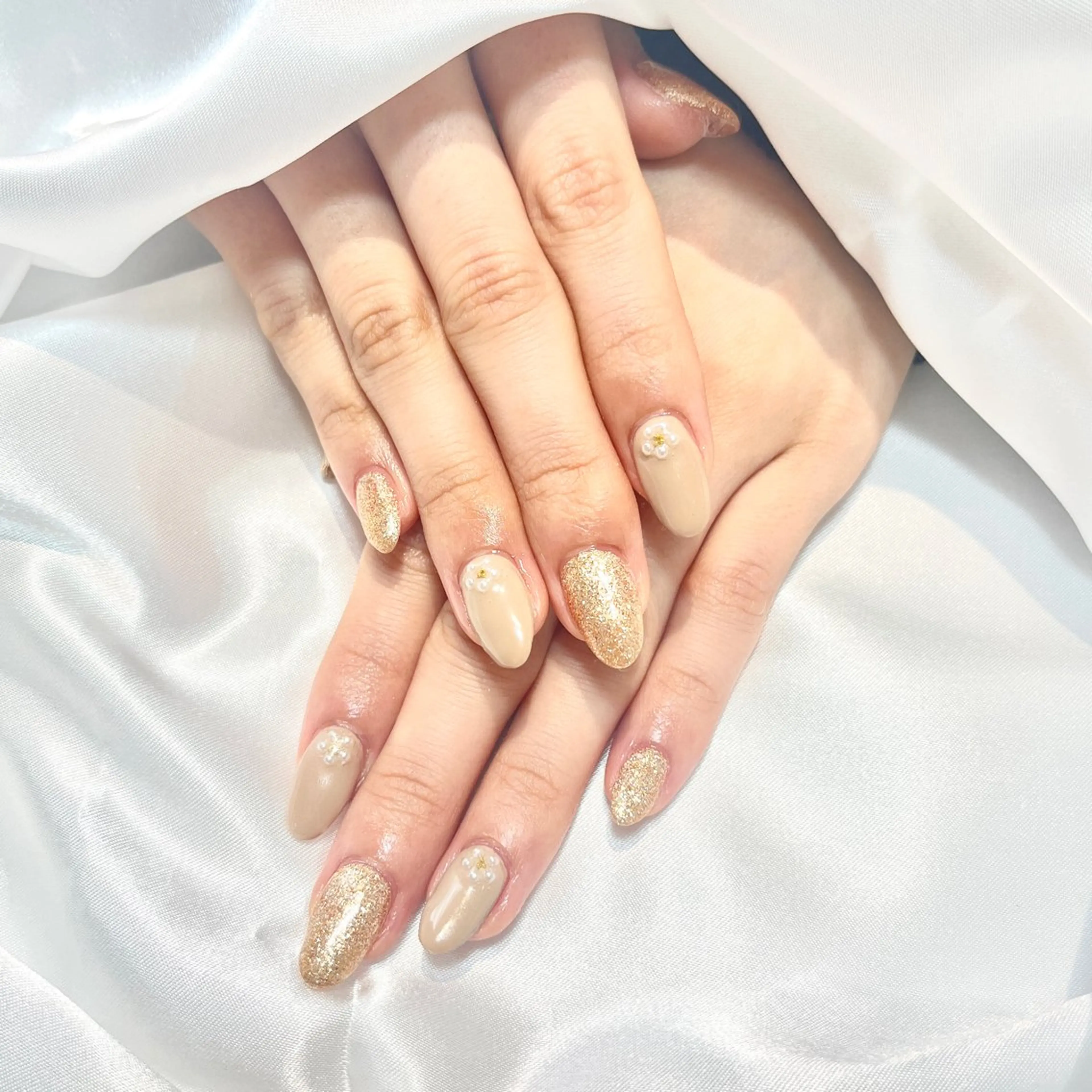 ネイル ハンドネイル WISTERIA ainaのネイルデザイン