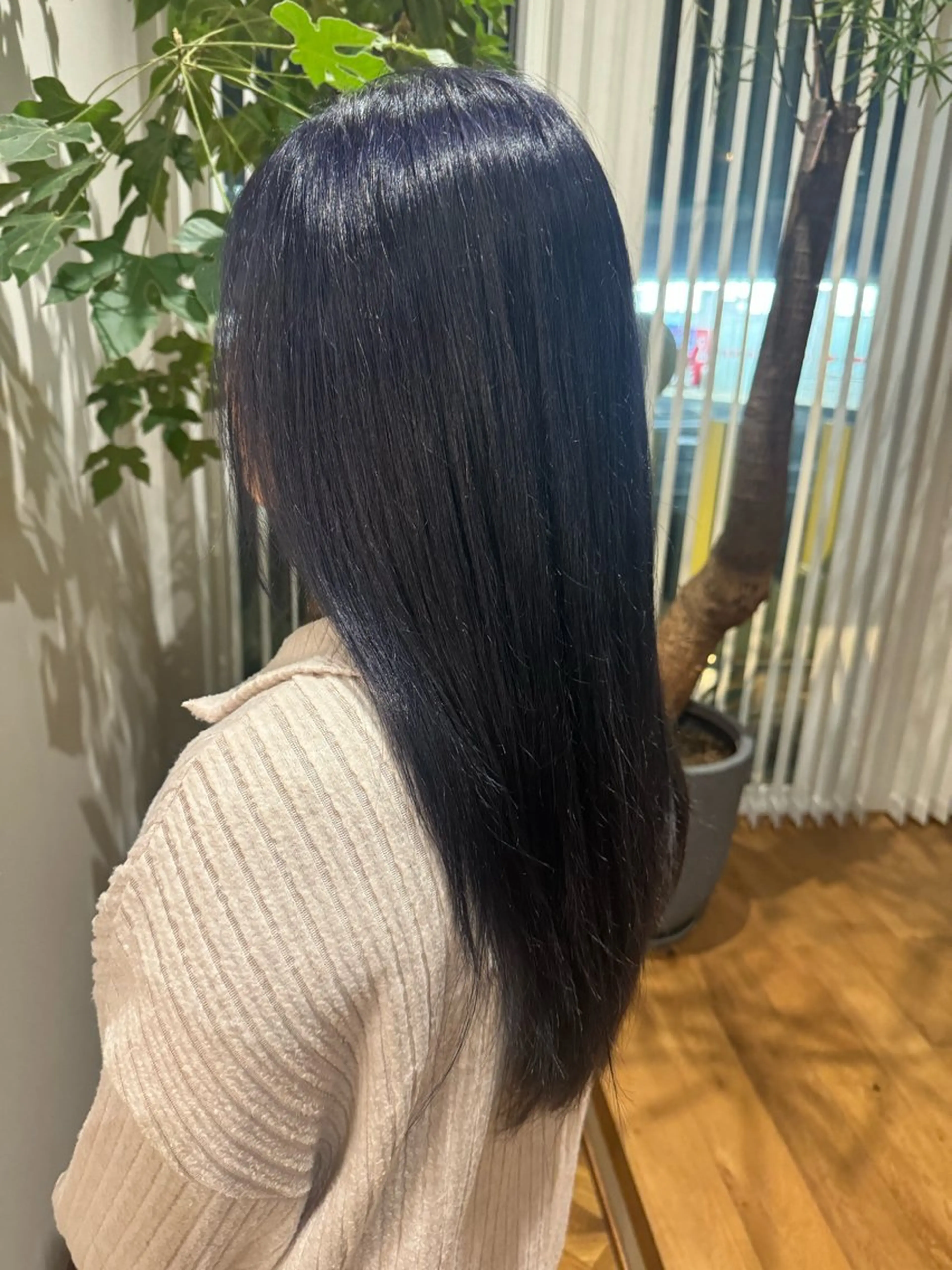 カラー ブリーチ ブルーカラー 透明感カラー ヘアカラー SUZUNE 🐣カットモデルのヘアスタイル