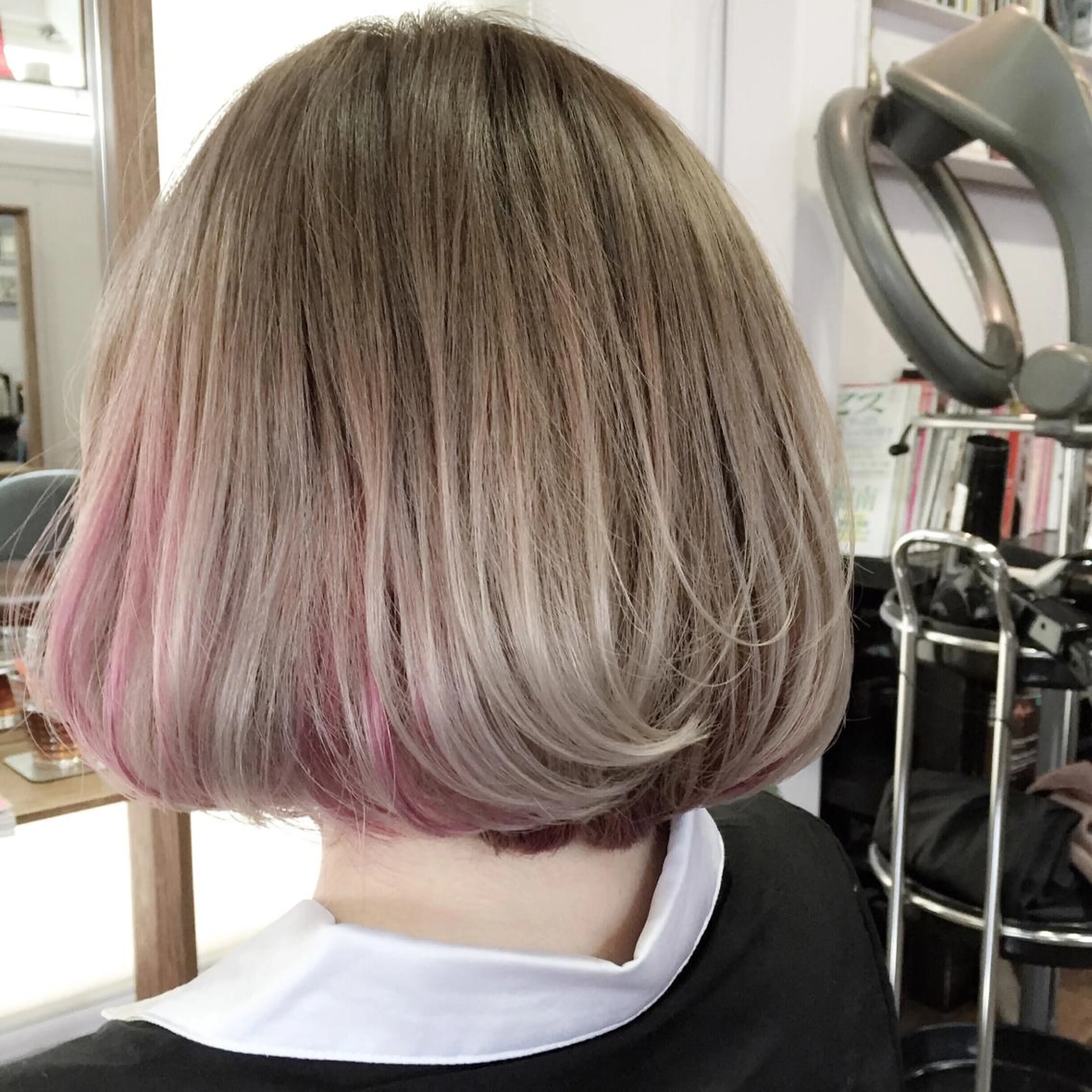 ショート ミディアム カラー アッシュ グラデーションカラー ハイトーンカラー インナーカラー ピンクカラー 原宿サロン代表 デザインカラー伊藤卓のヘアスタイル