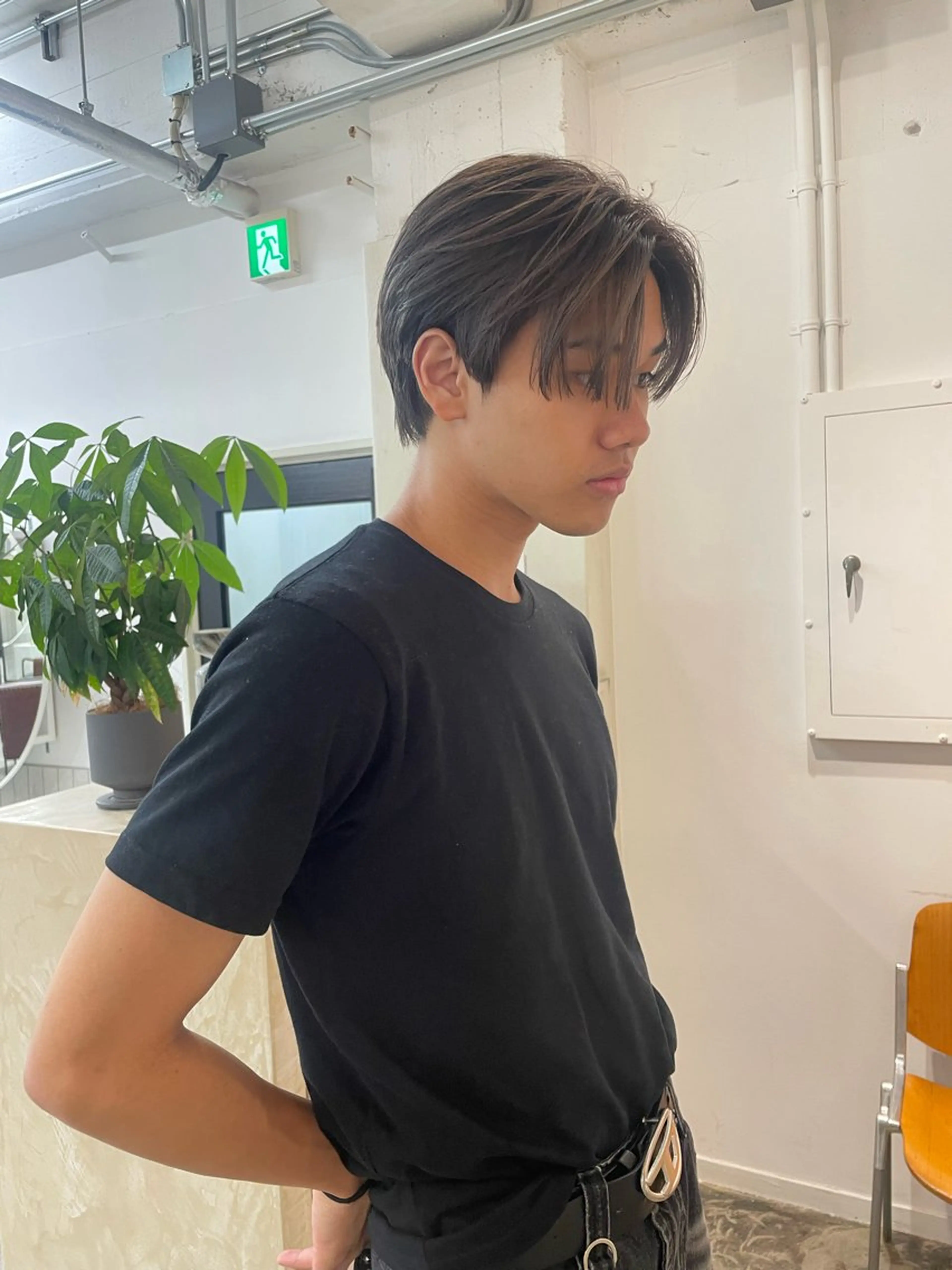 カラー メンズ Terve.竹内 視咲のヘアスタイル