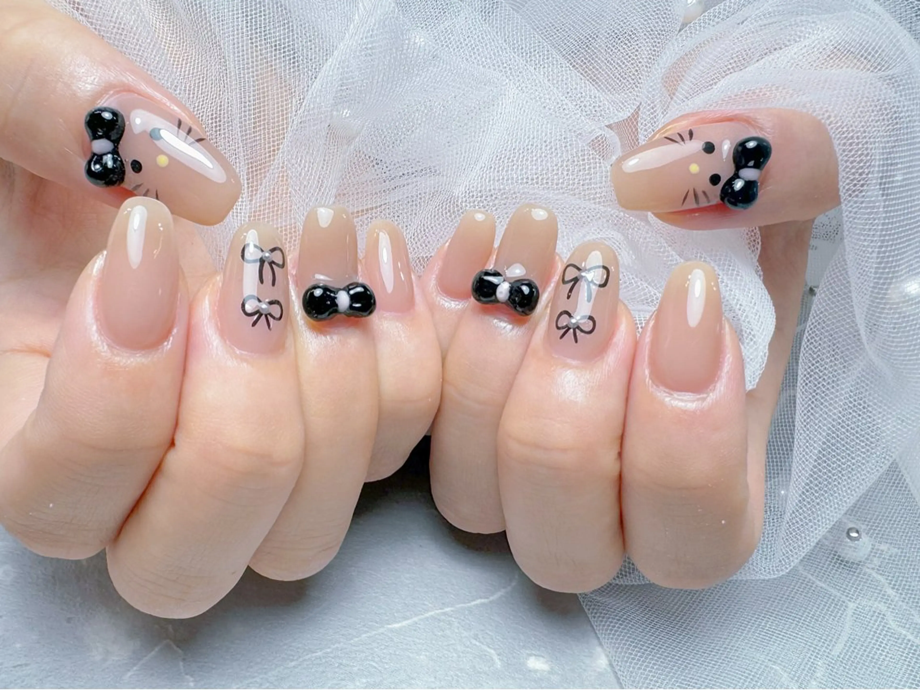 ネイル ハンドネイル マジックミラー所属・マジック ミラーのネイルデザイン