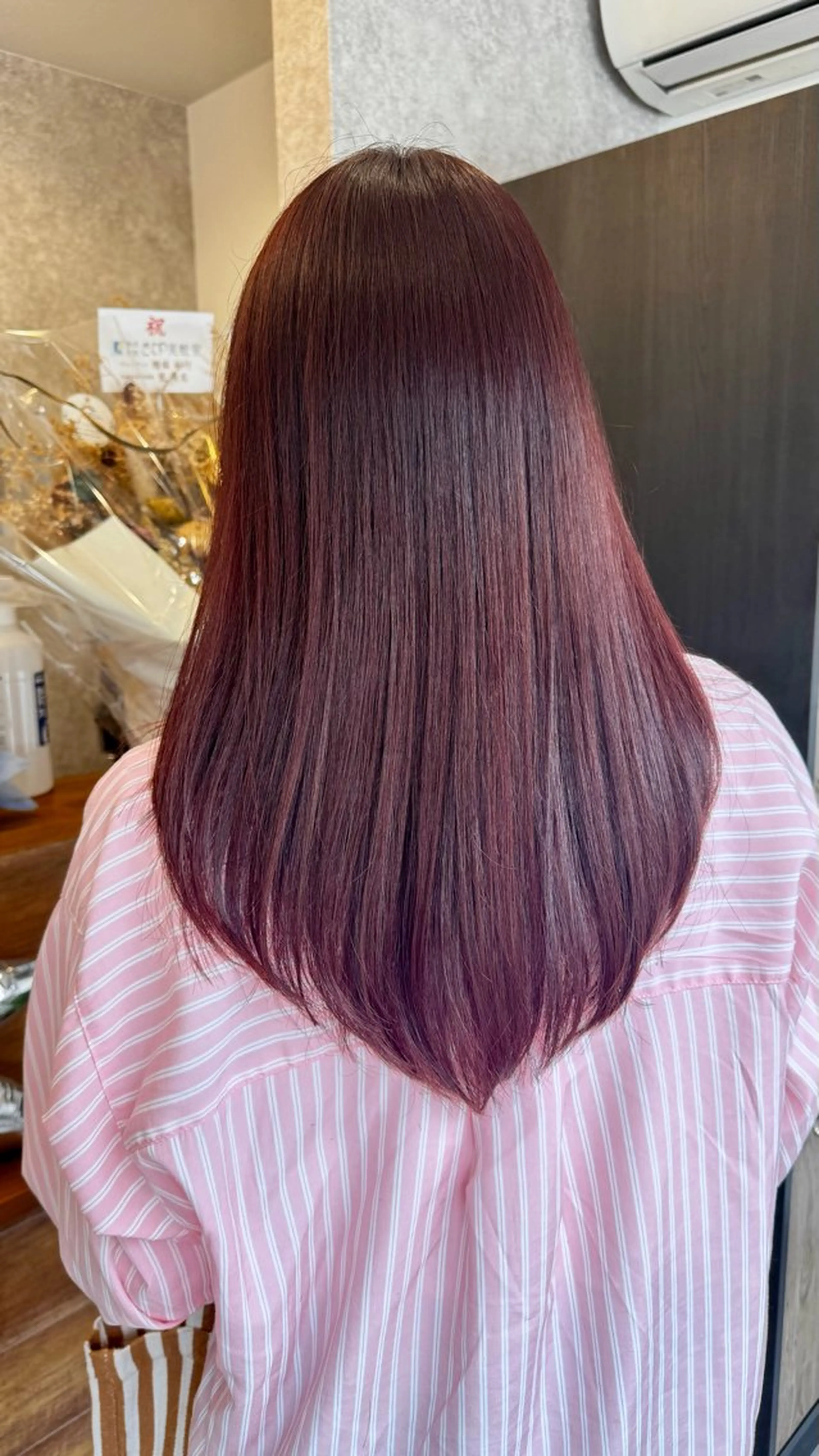 セミロング 前園 未歩のヘアスタイル