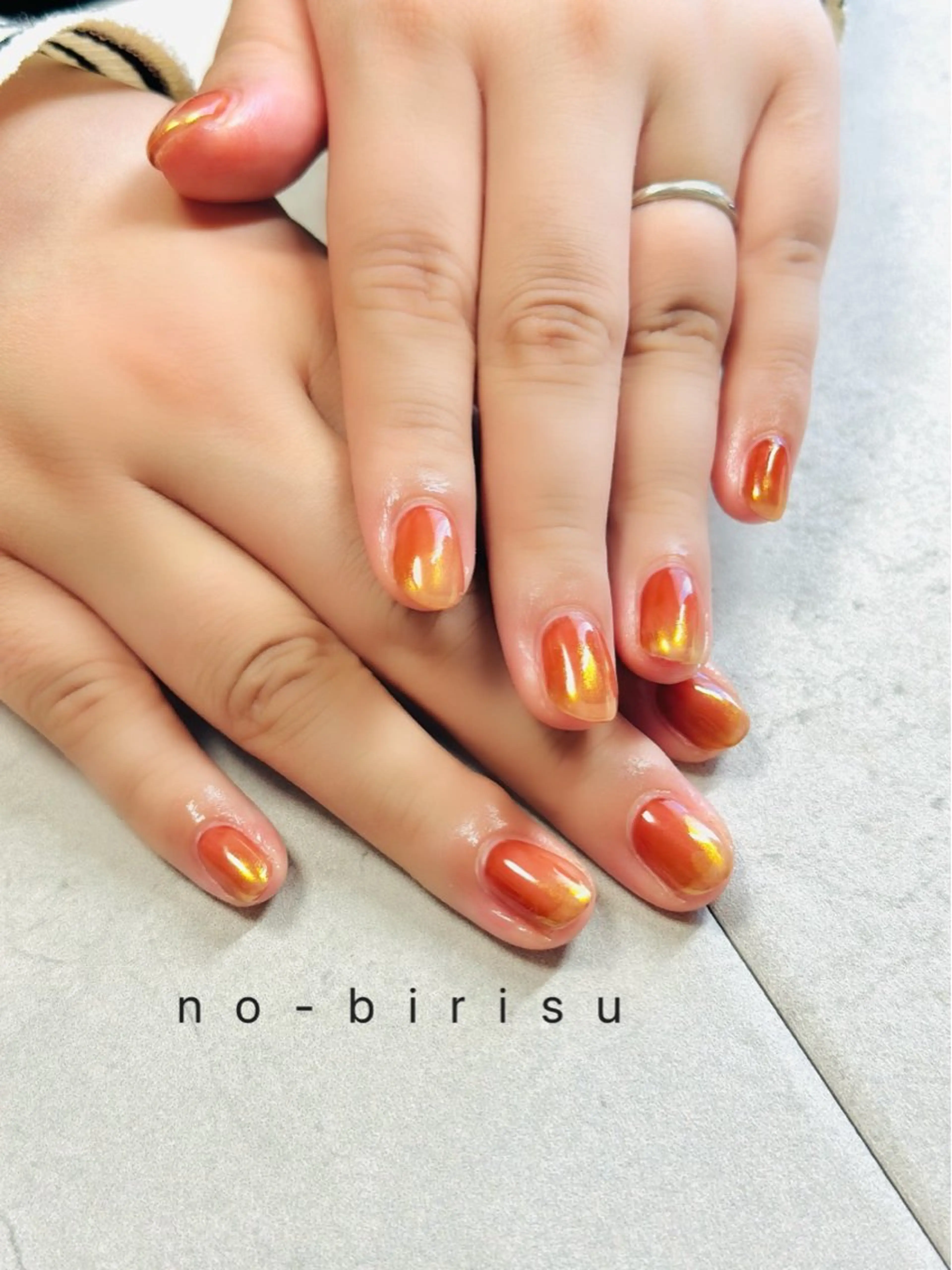 ネイル ミラーネイル ハンドネイル no-birisu nailのネイルデザイン